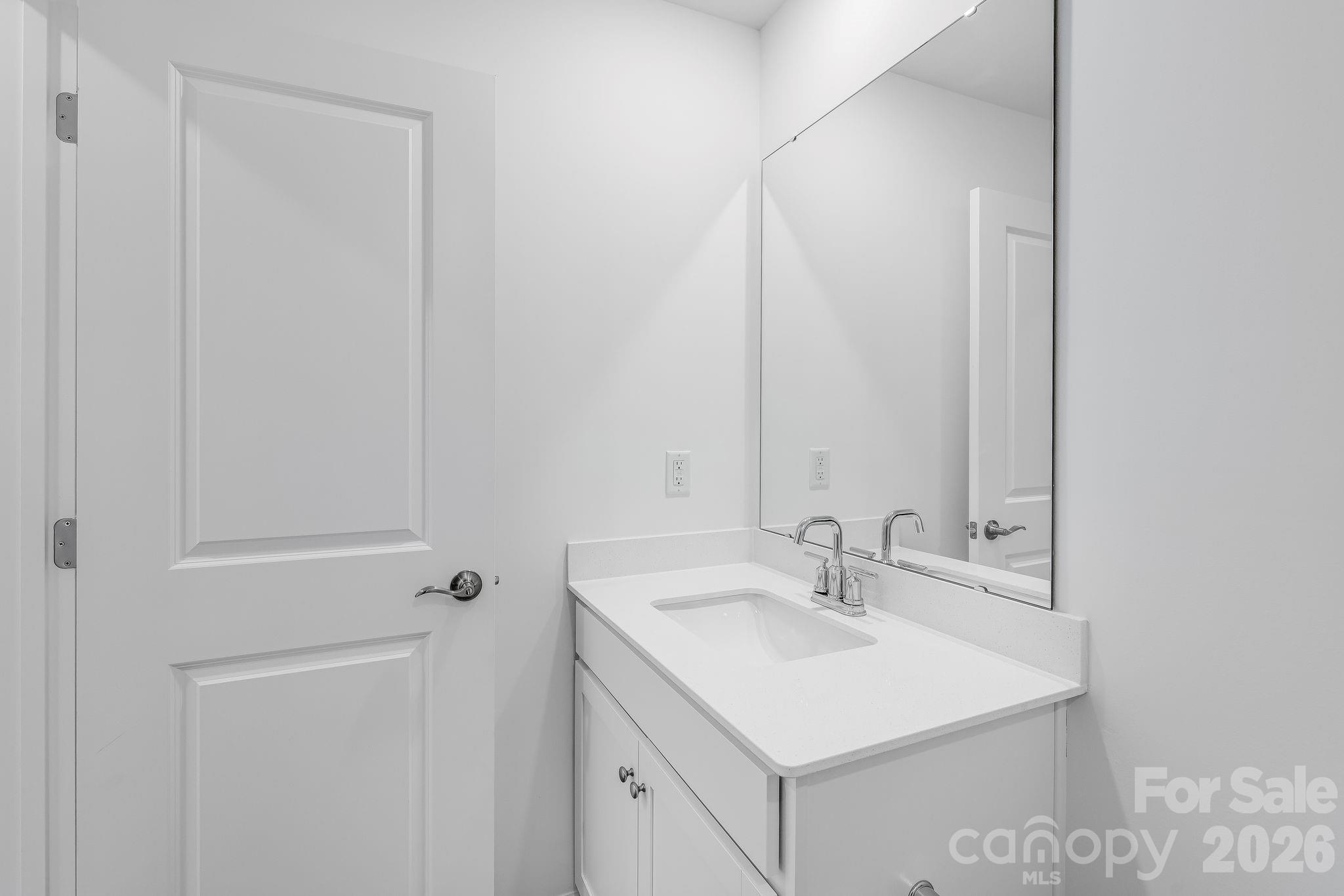 724 Sparano Loop #178 — York