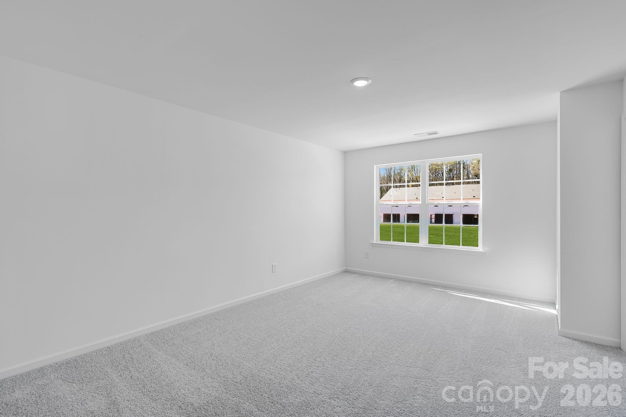 724 Sparano Loop #178 — York