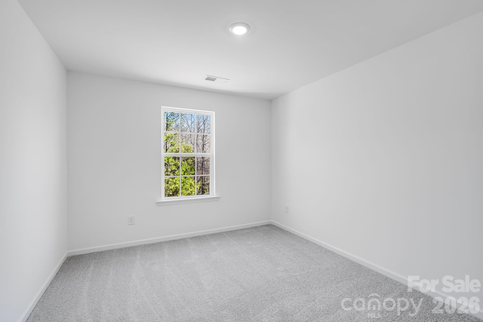 724 Sparano Loop #178 — York