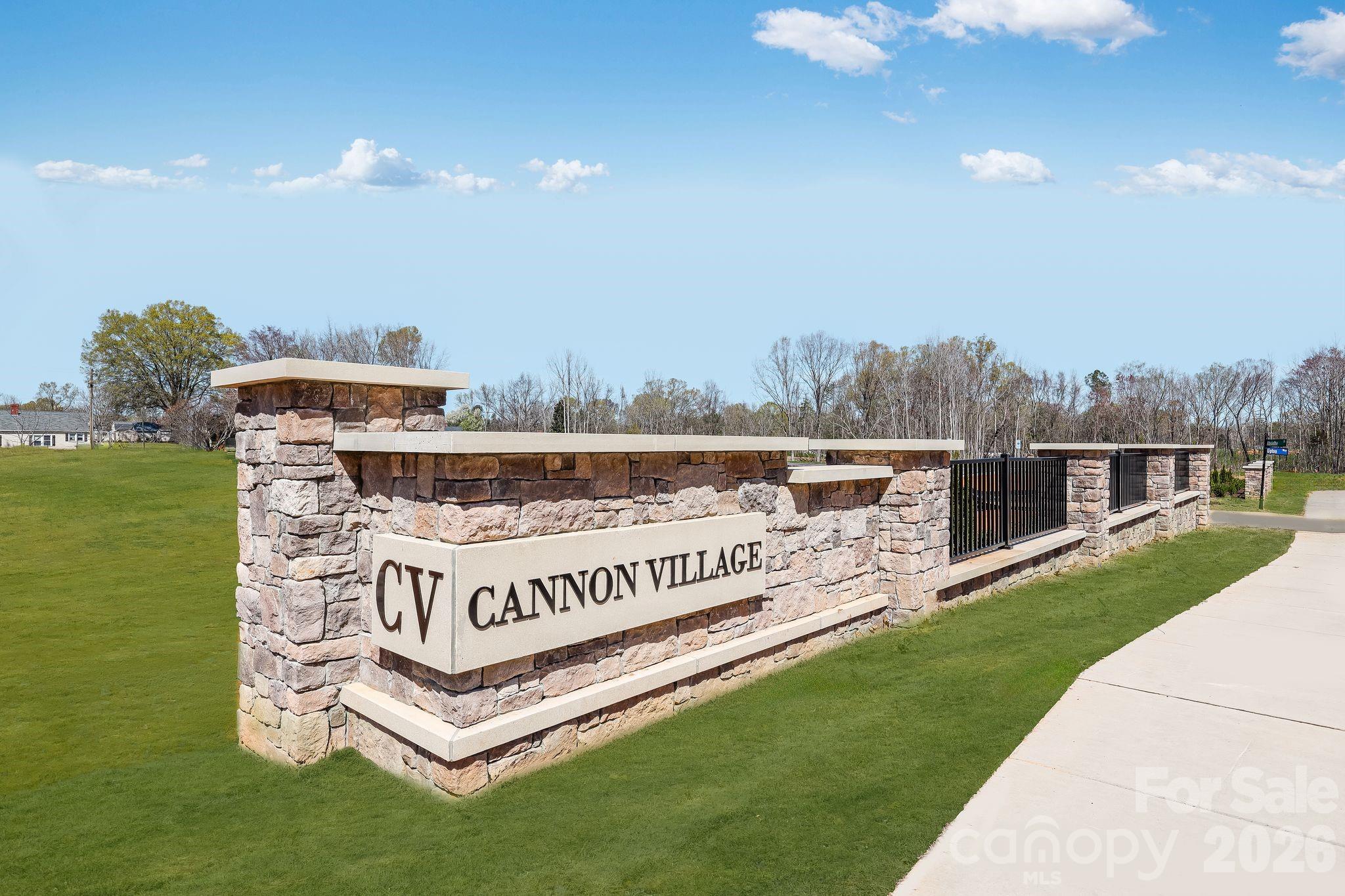 708 Sparano Loop #174 — York