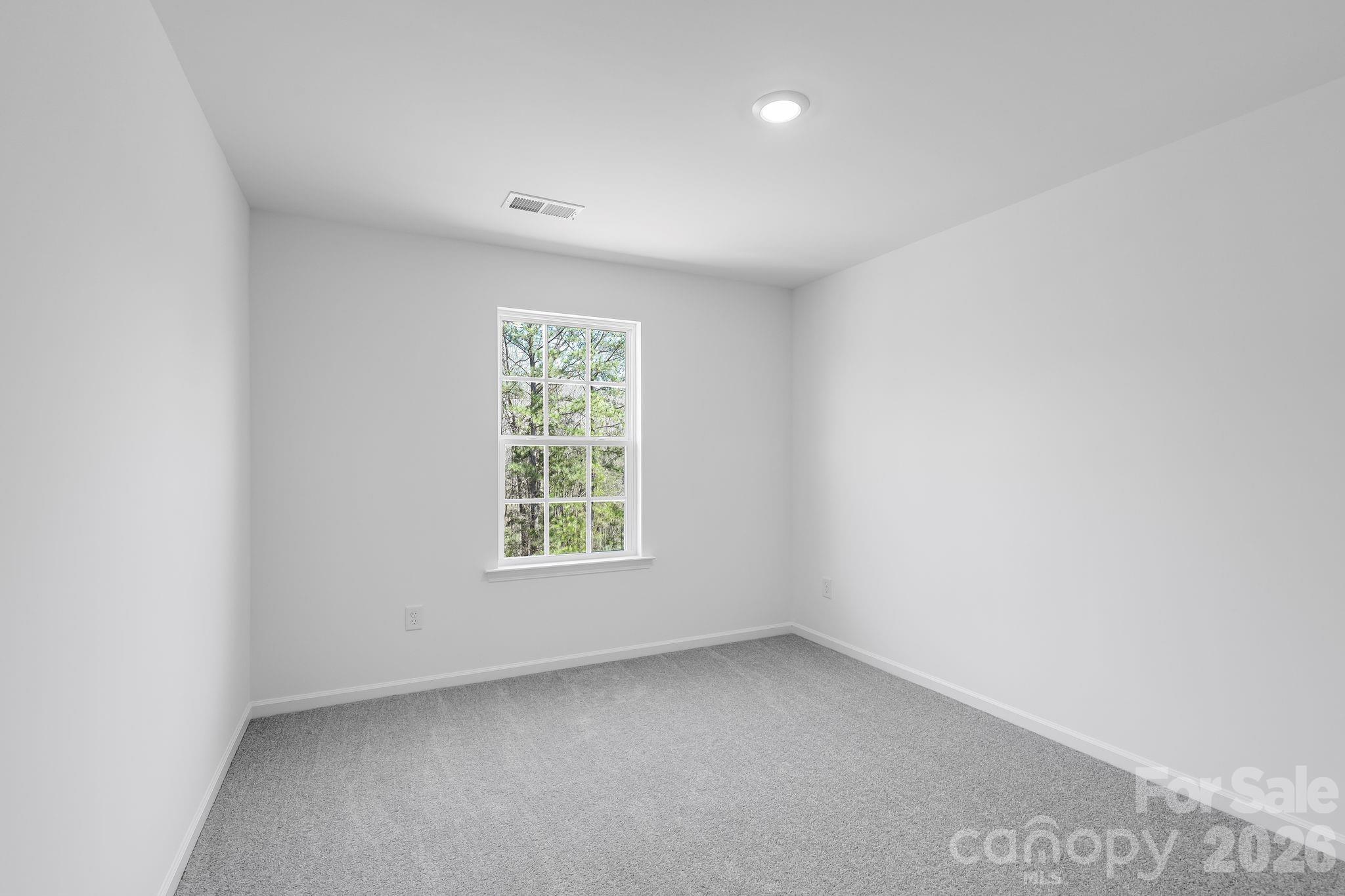 708 Sparano Loop #174 — York