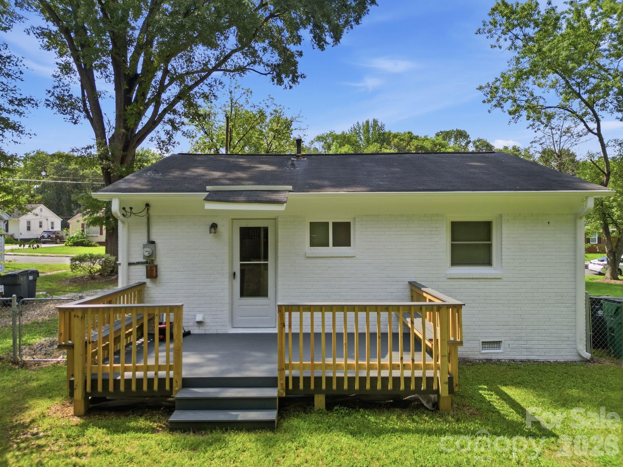 732 Wabash Avenue — Charlotte