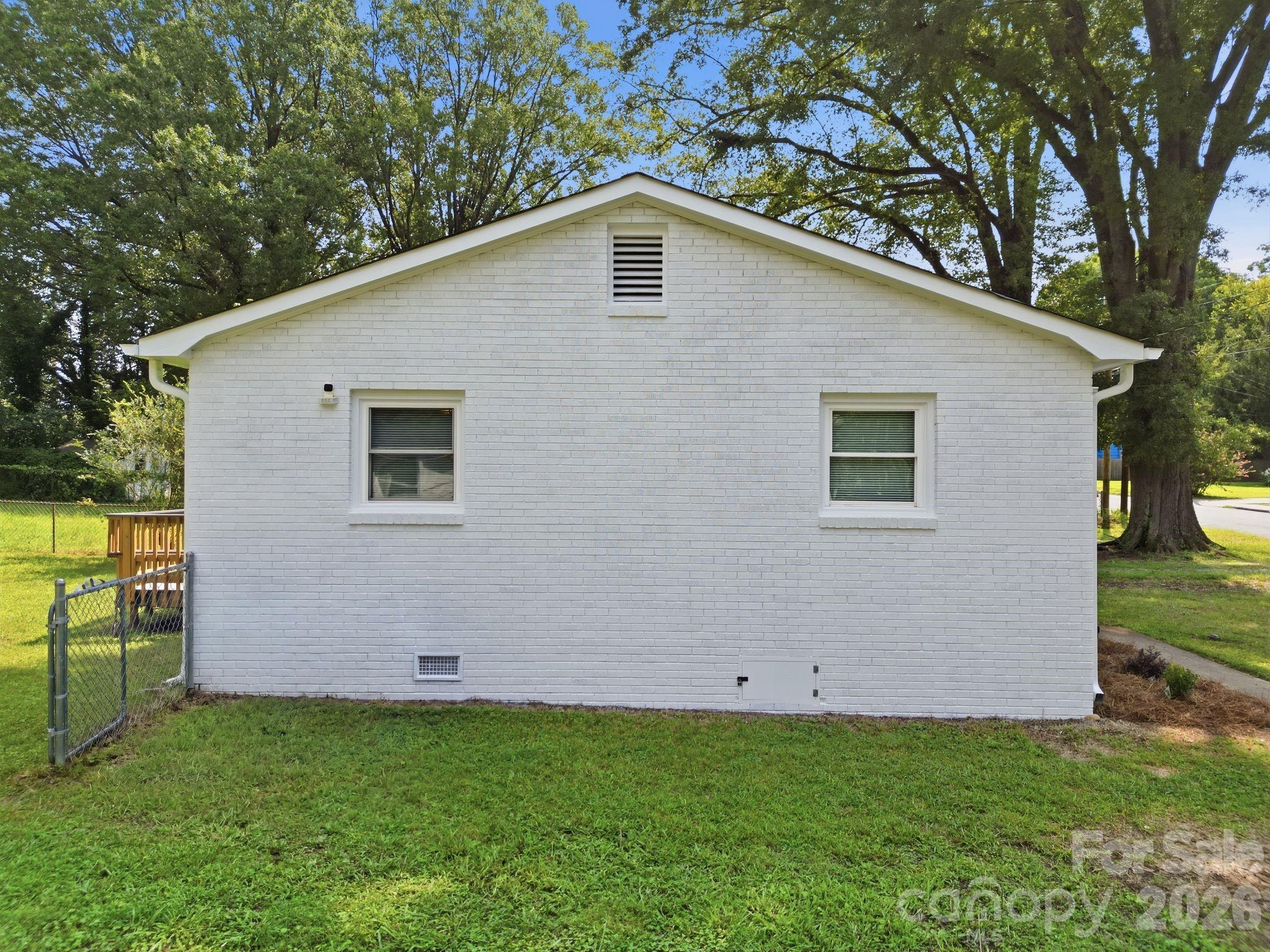 732 Wabash Avenue — Charlotte