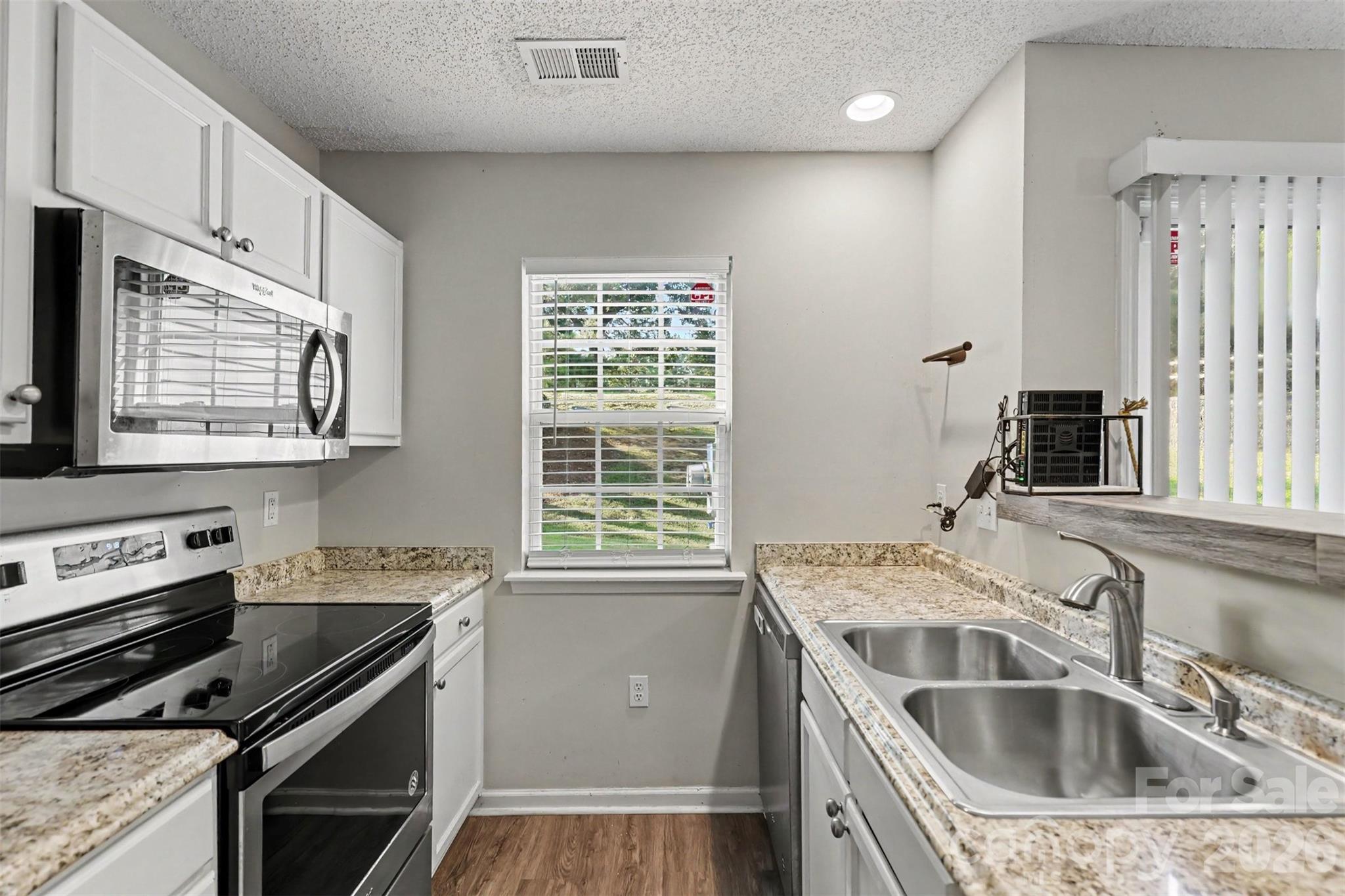 12331 Bluestem Lane — Charlotte