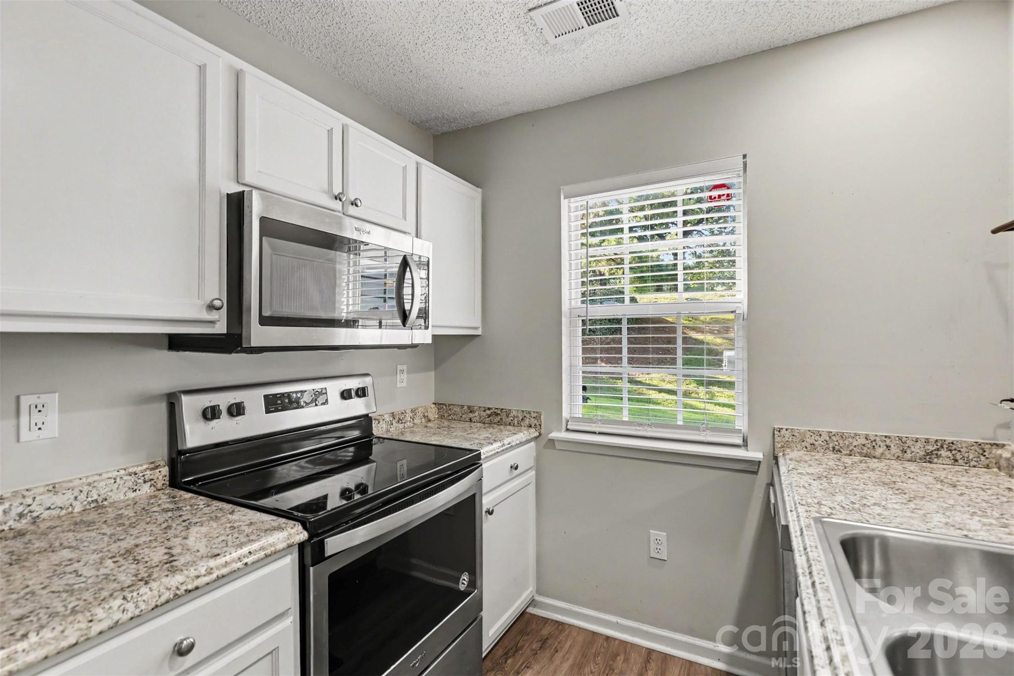 12331 Bluestem Lane — Charlotte
