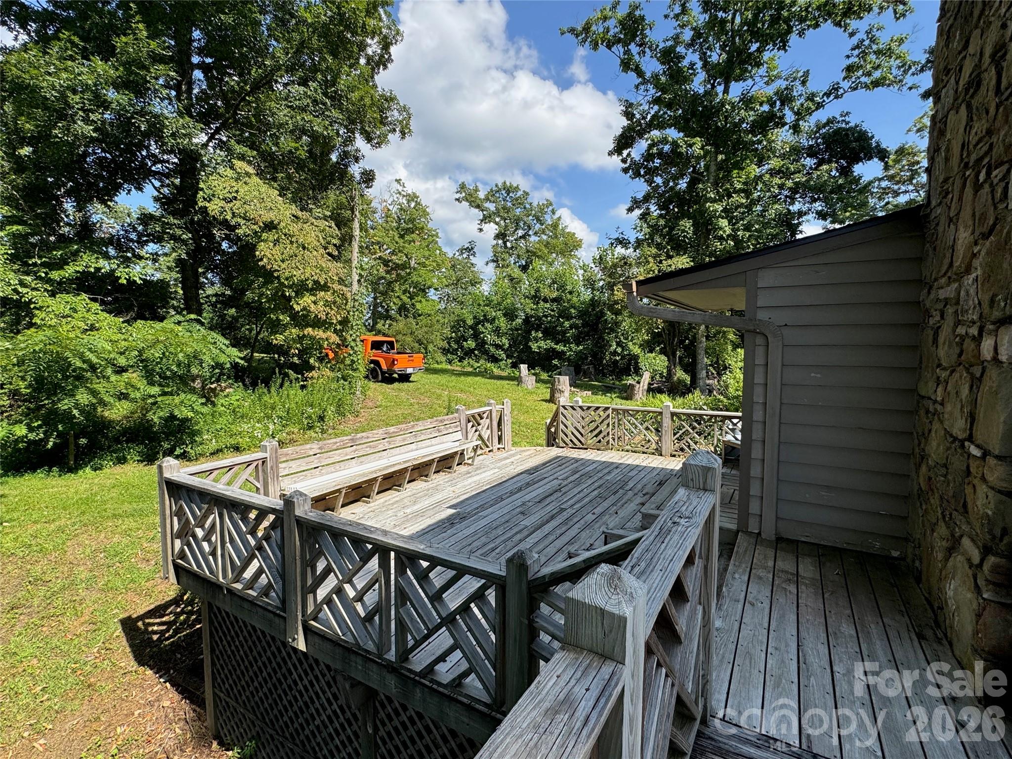 87 Island In The Sky Trail — Weaverville