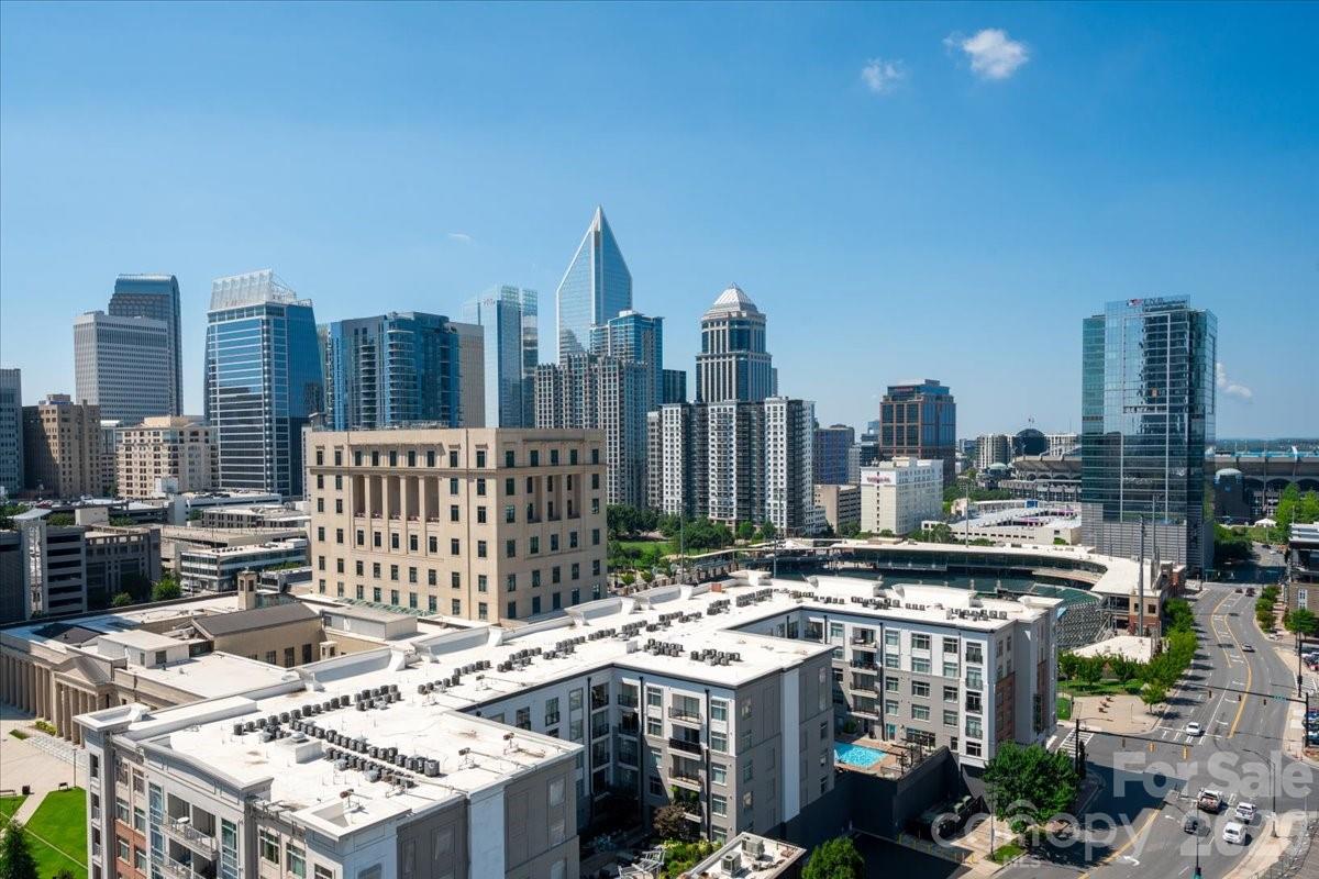 400 N Church Street — Charlotte