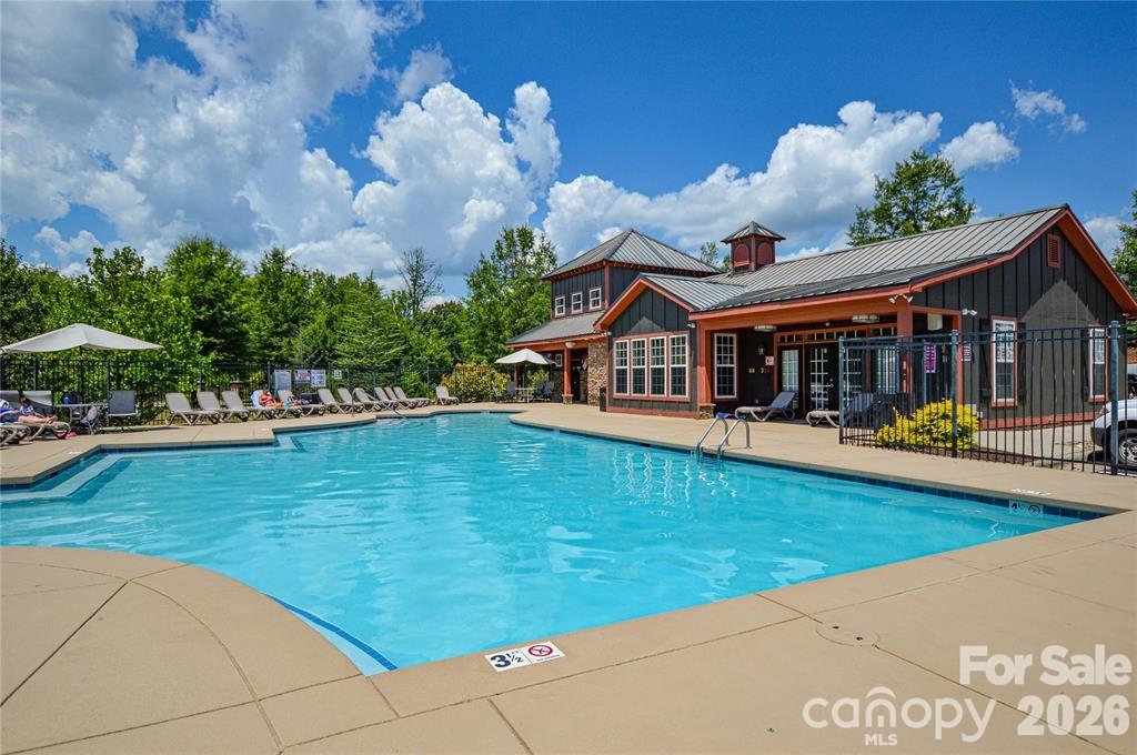 2311 Crosscut Drive — Charlotte