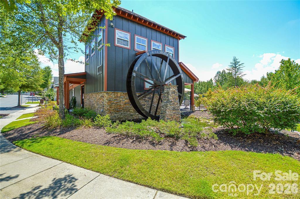 2311 Crosscut Drive — Charlotte