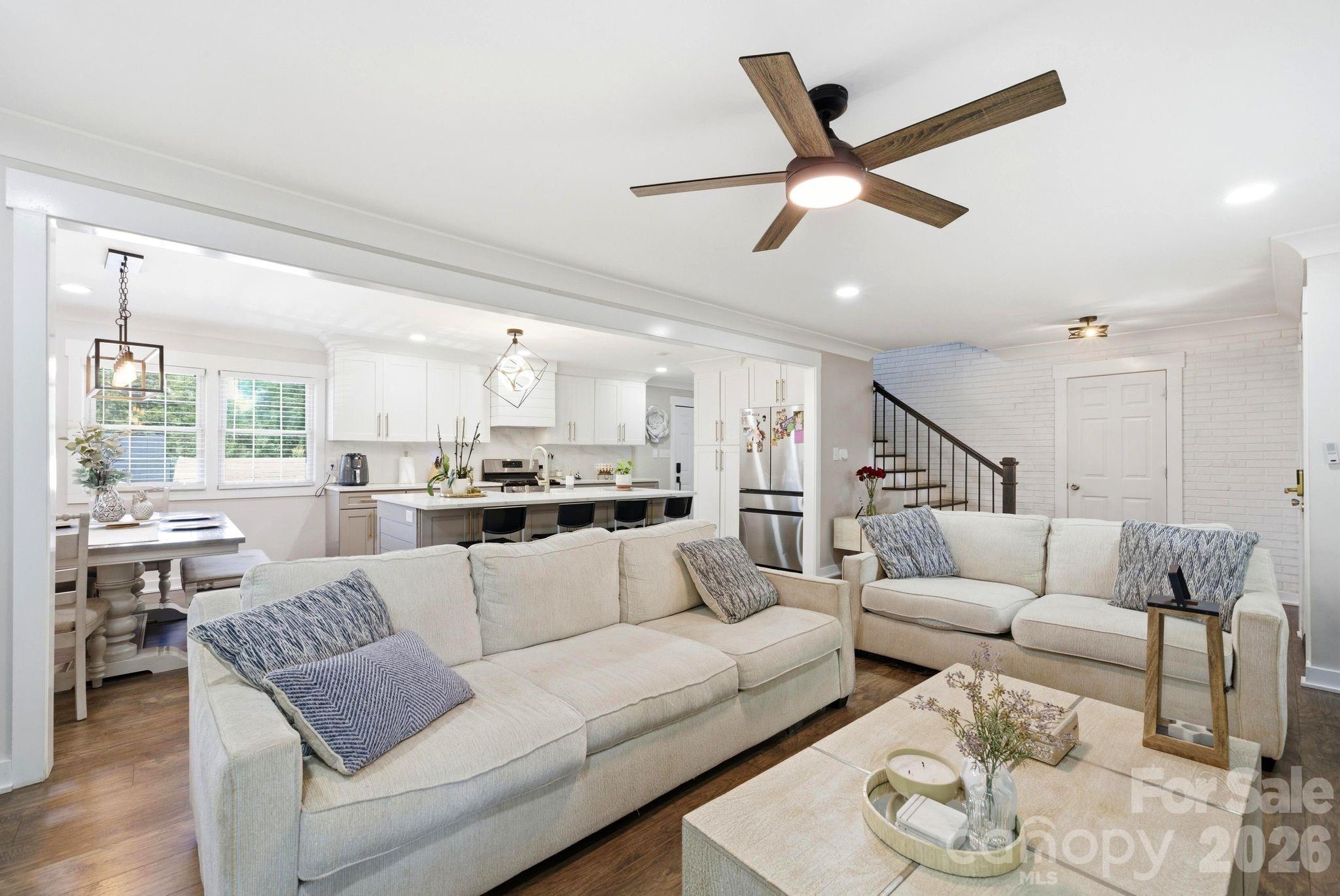 701 E Iowa Avenue — Bessemer City