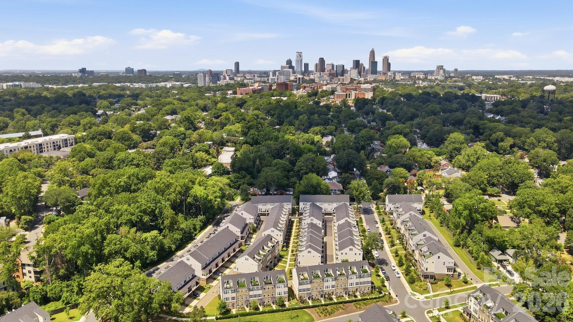 2526 Kenmore Avenue — Charlotte