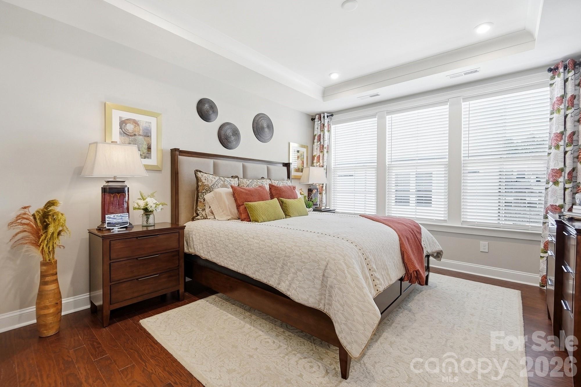 2526 Kenmore Avenue — Charlotte