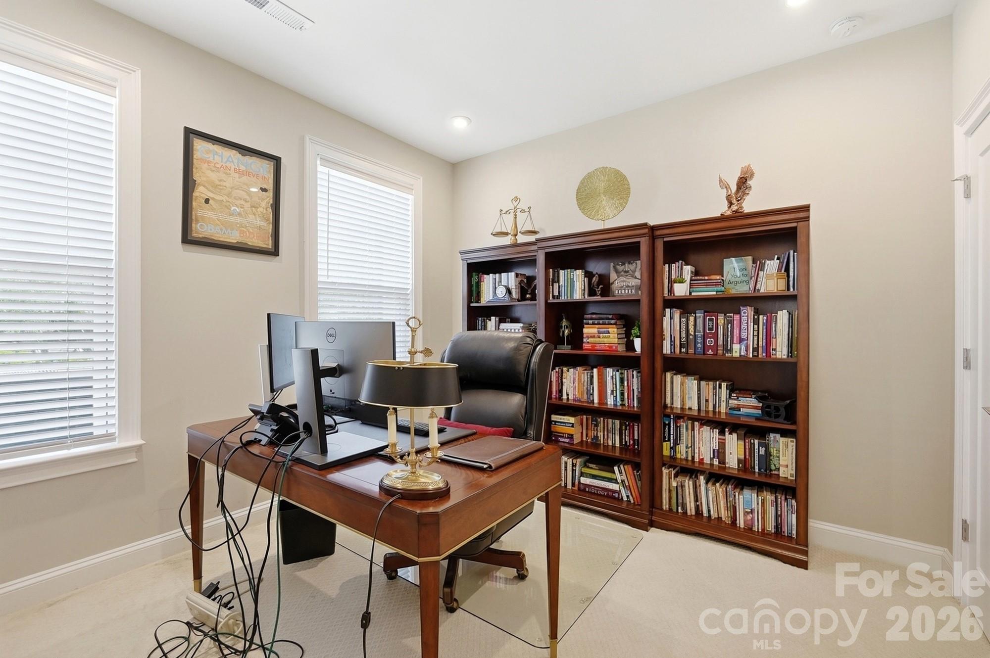 2526 Kenmore Avenue — Charlotte