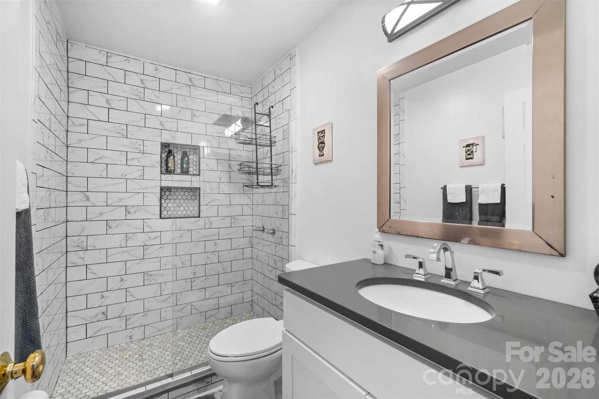6239 Skyline Drive — Charlotte