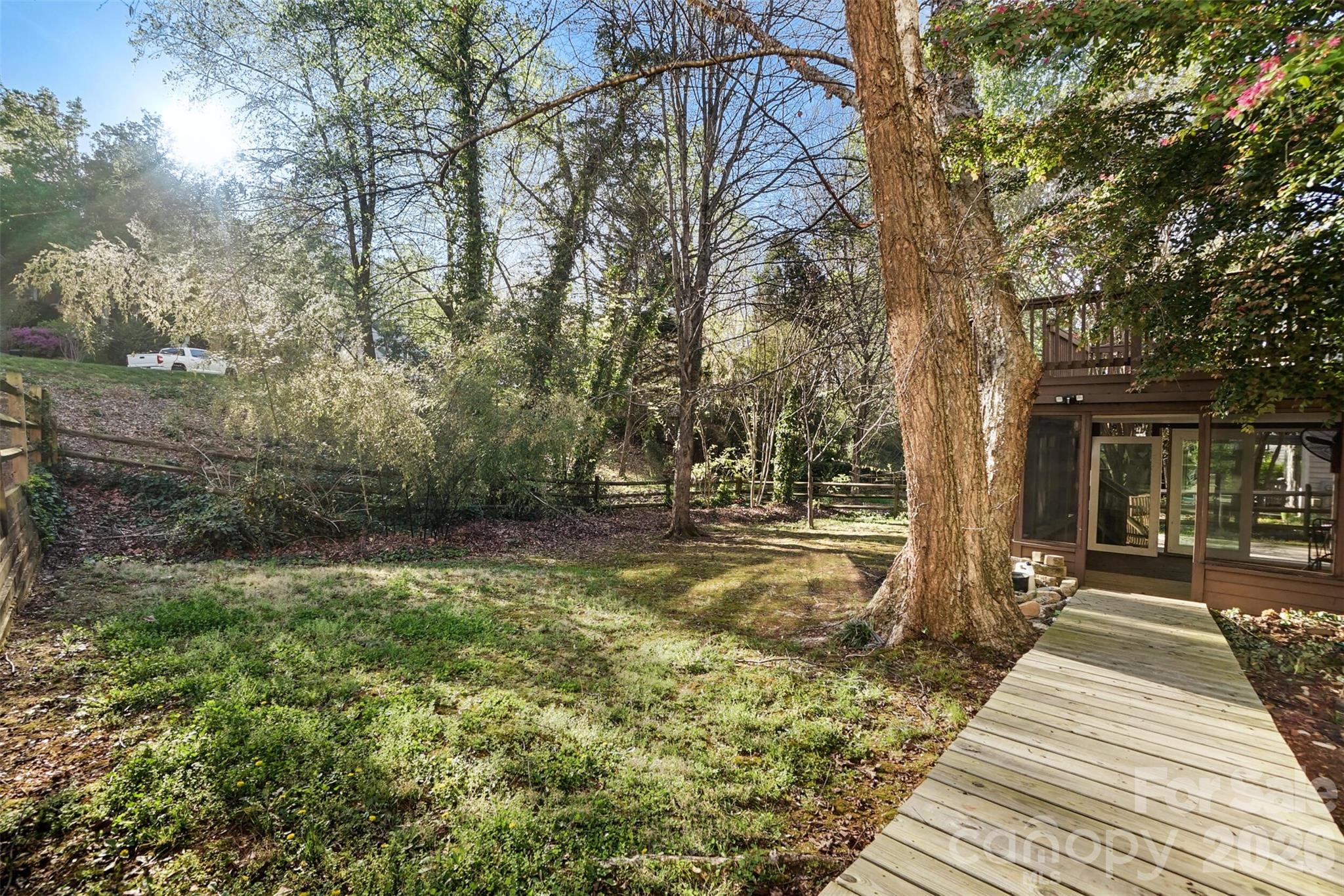 6239 Skyline Drive — Charlotte