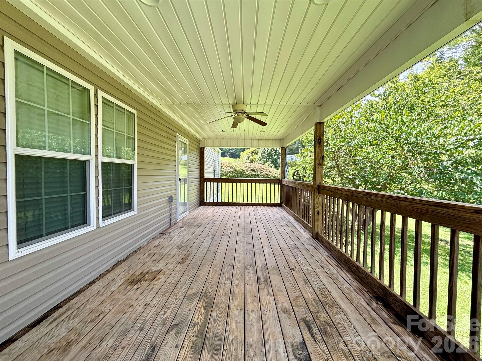 72 S Greenleaf Road — Hendersonville
