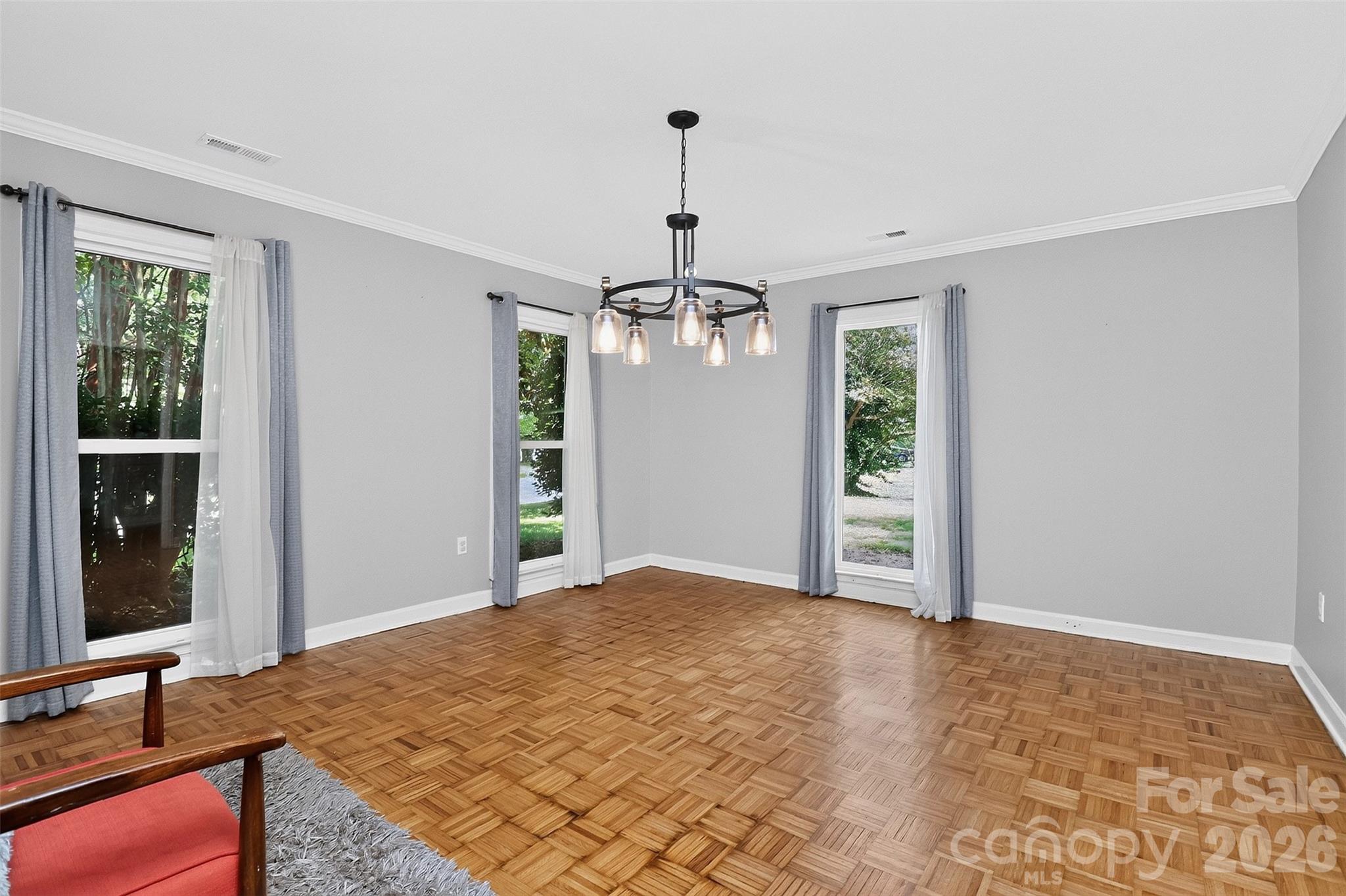 4015 Thistledown Court — Charlotte