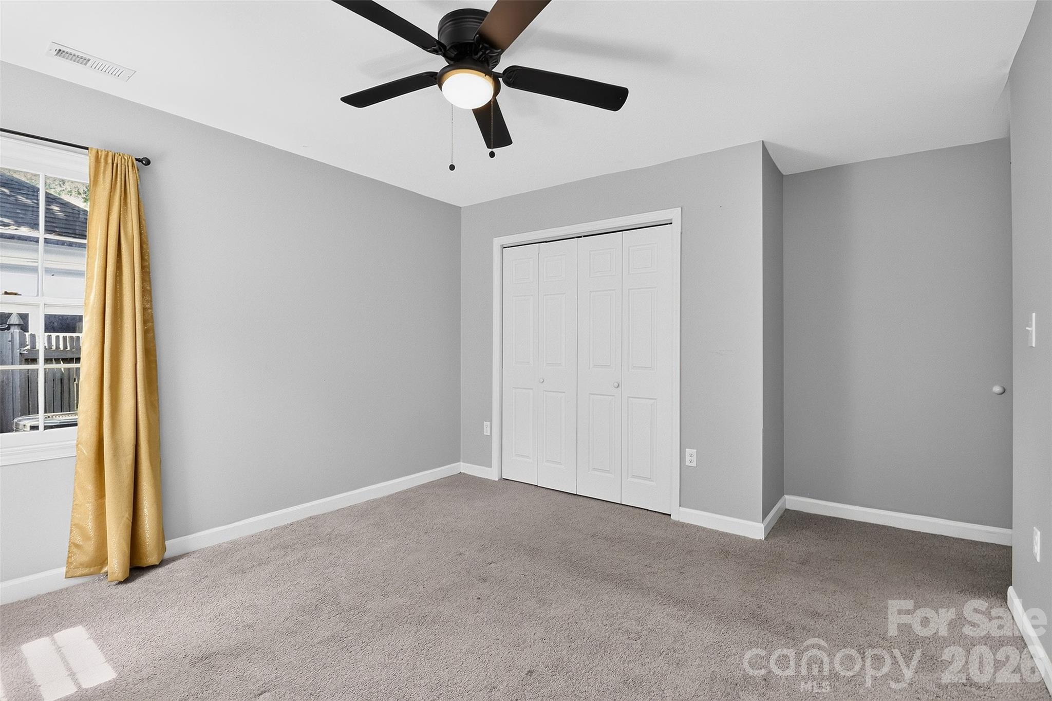 4015 Thistledown Court — Charlotte