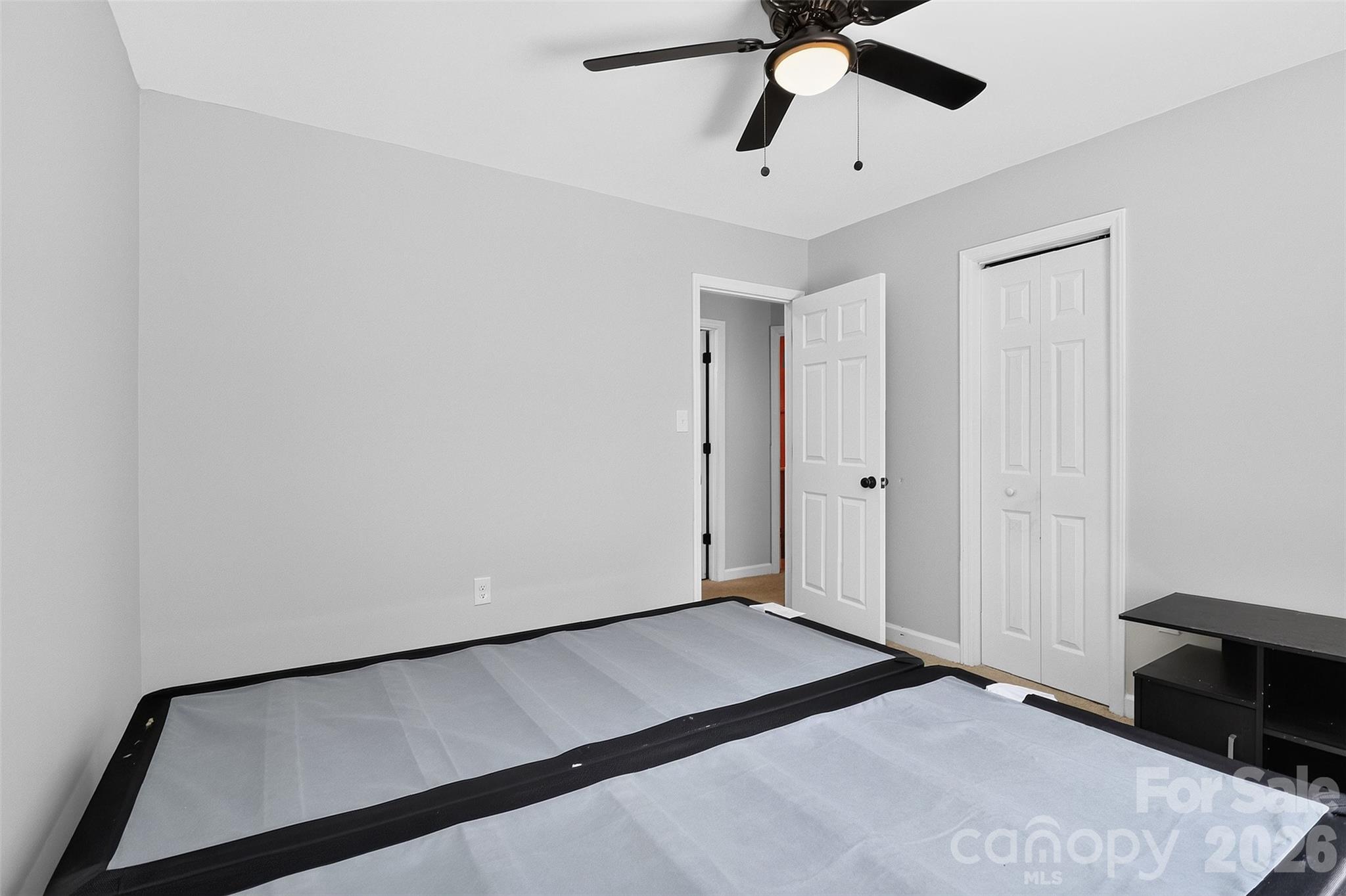 4015 Thistledown Court — Charlotte