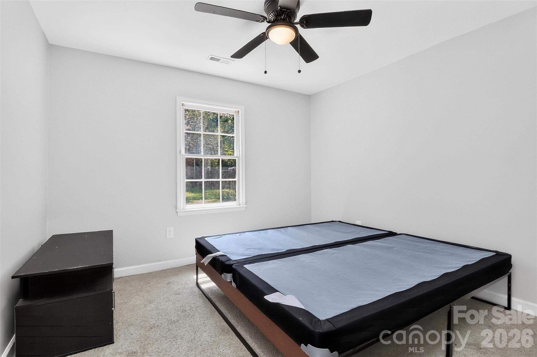 4015 Thistledown Court — Charlotte