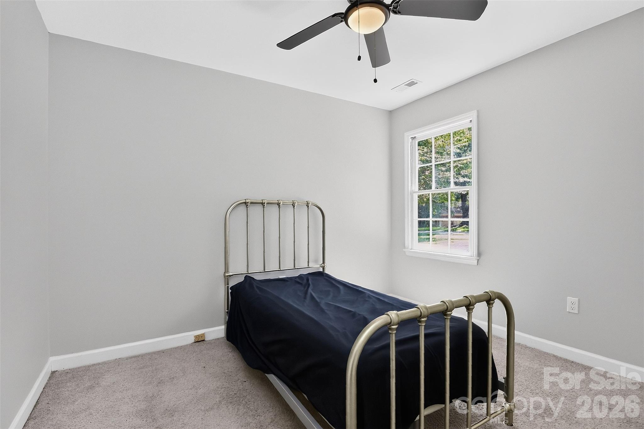 4015 Thistledown Court — Charlotte