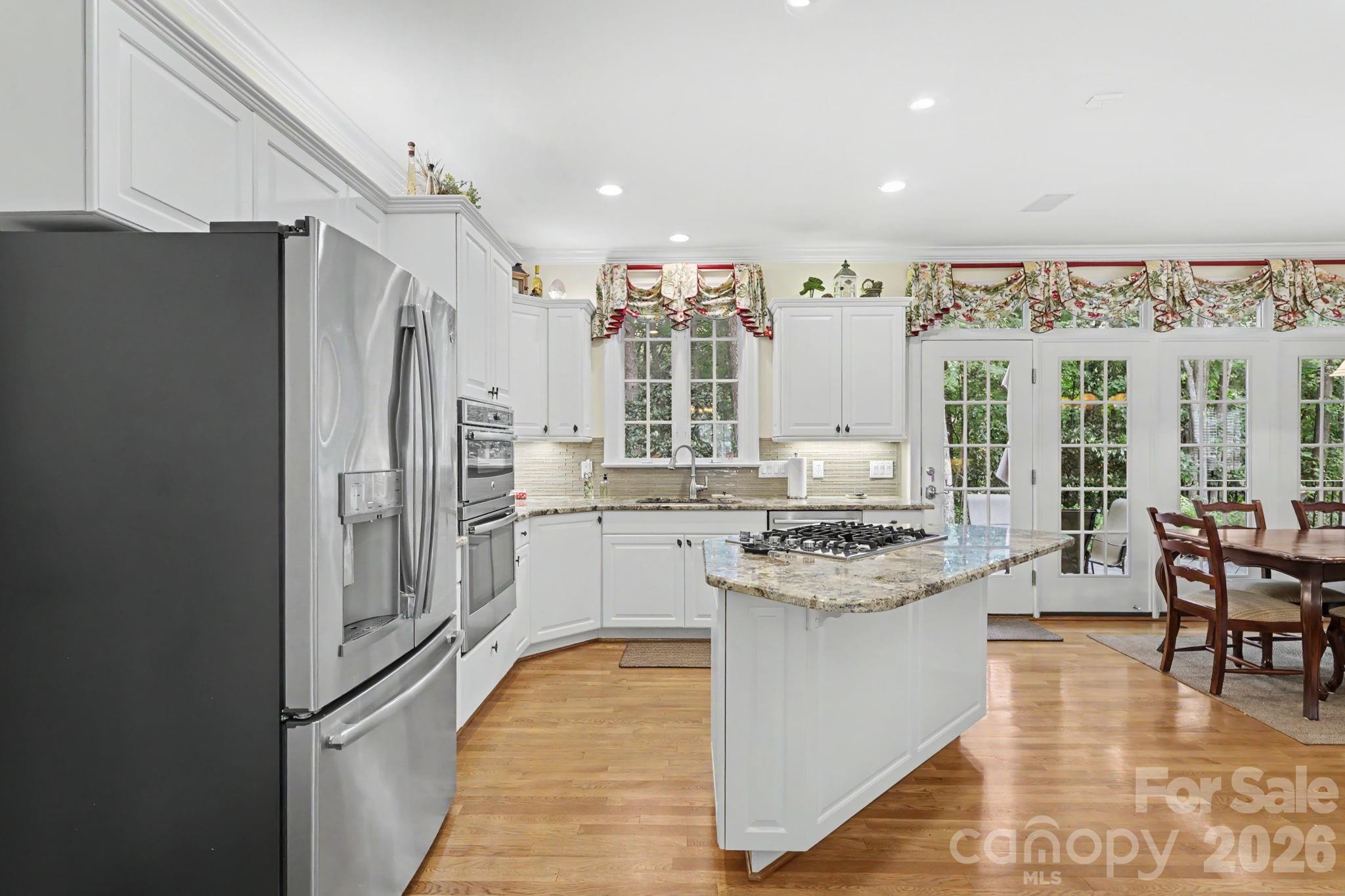 8724 Suninghurst Lane — Charlotte