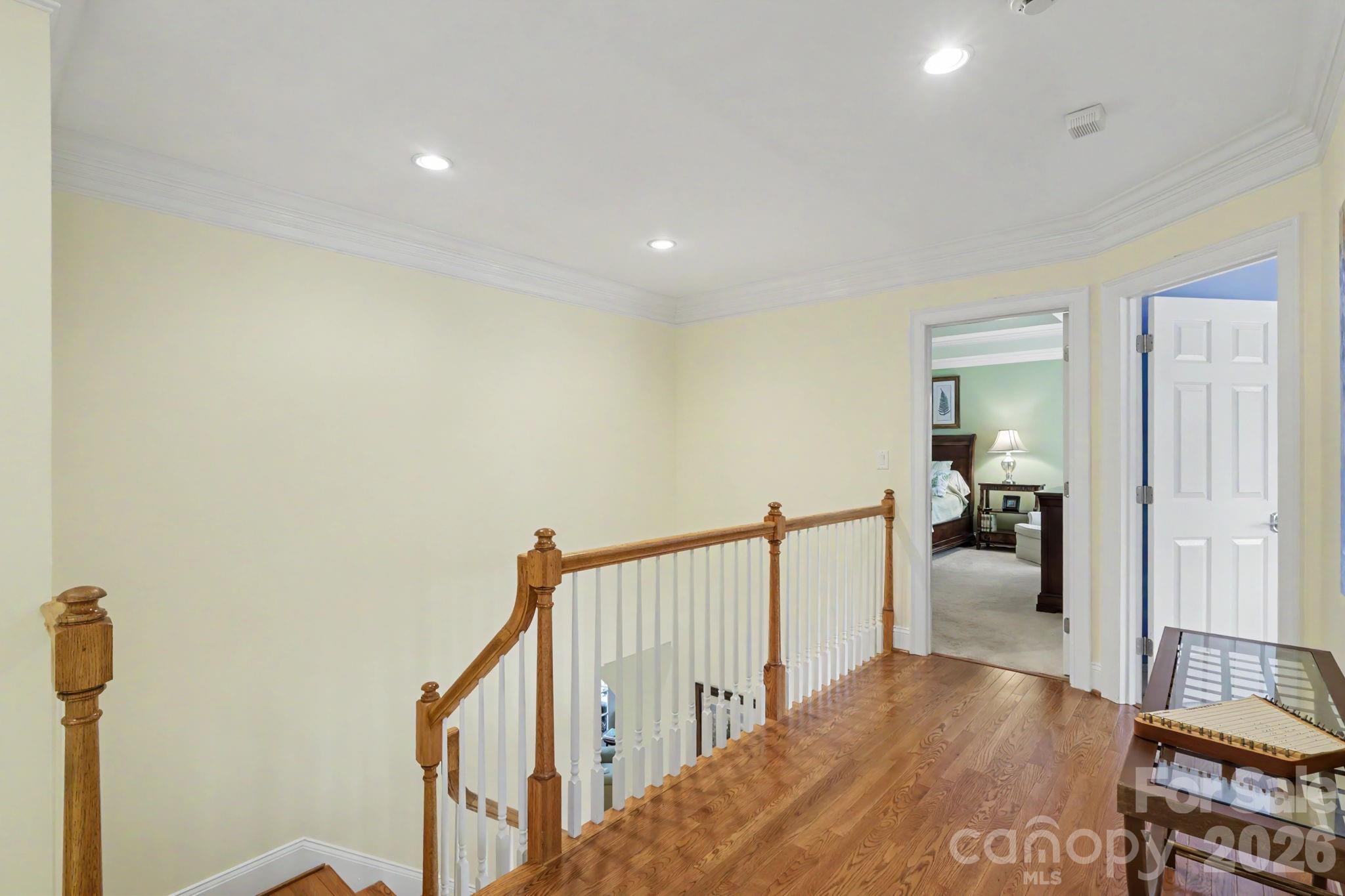 8724 Suninghurst Lane — Charlotte