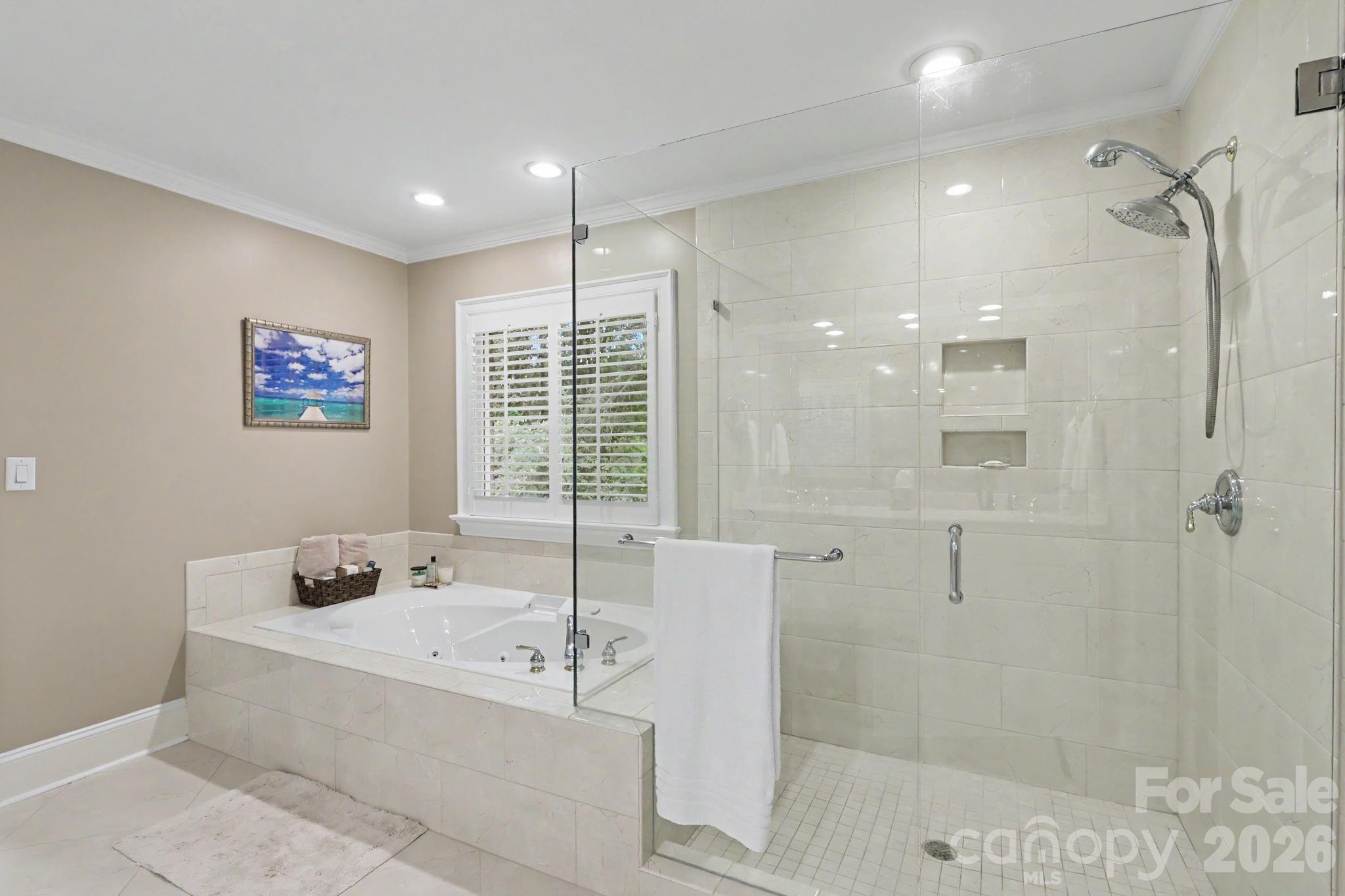 8724 Suninghurst Lane — Charlotte