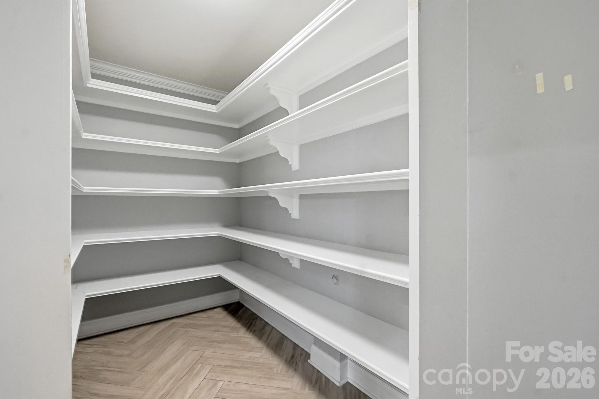 14010 Mareshead Lane — Matthews
