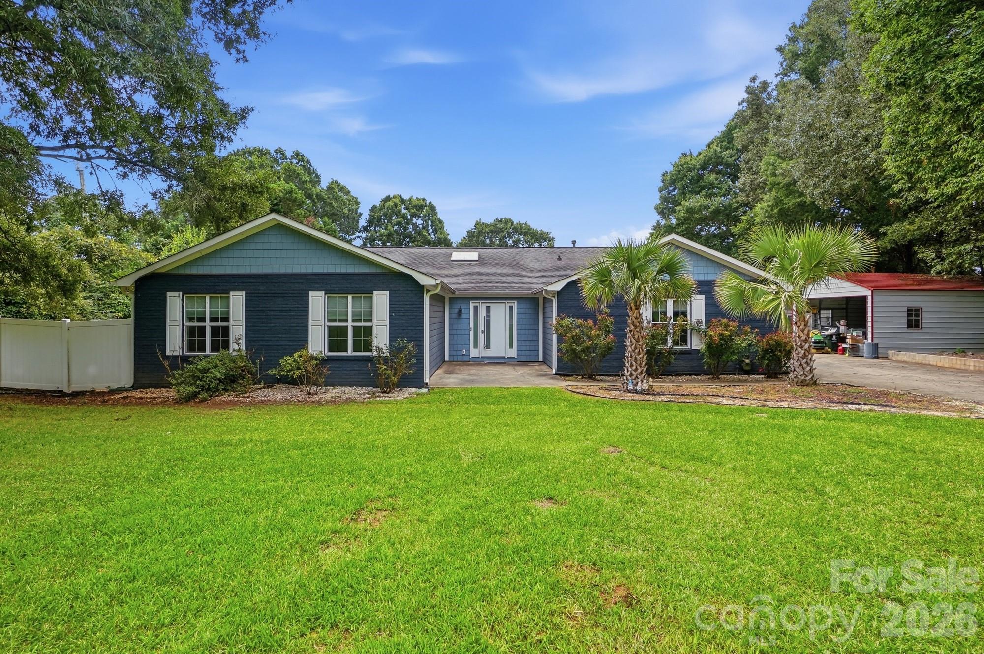 14010 Mareshead Lane — Matthews
