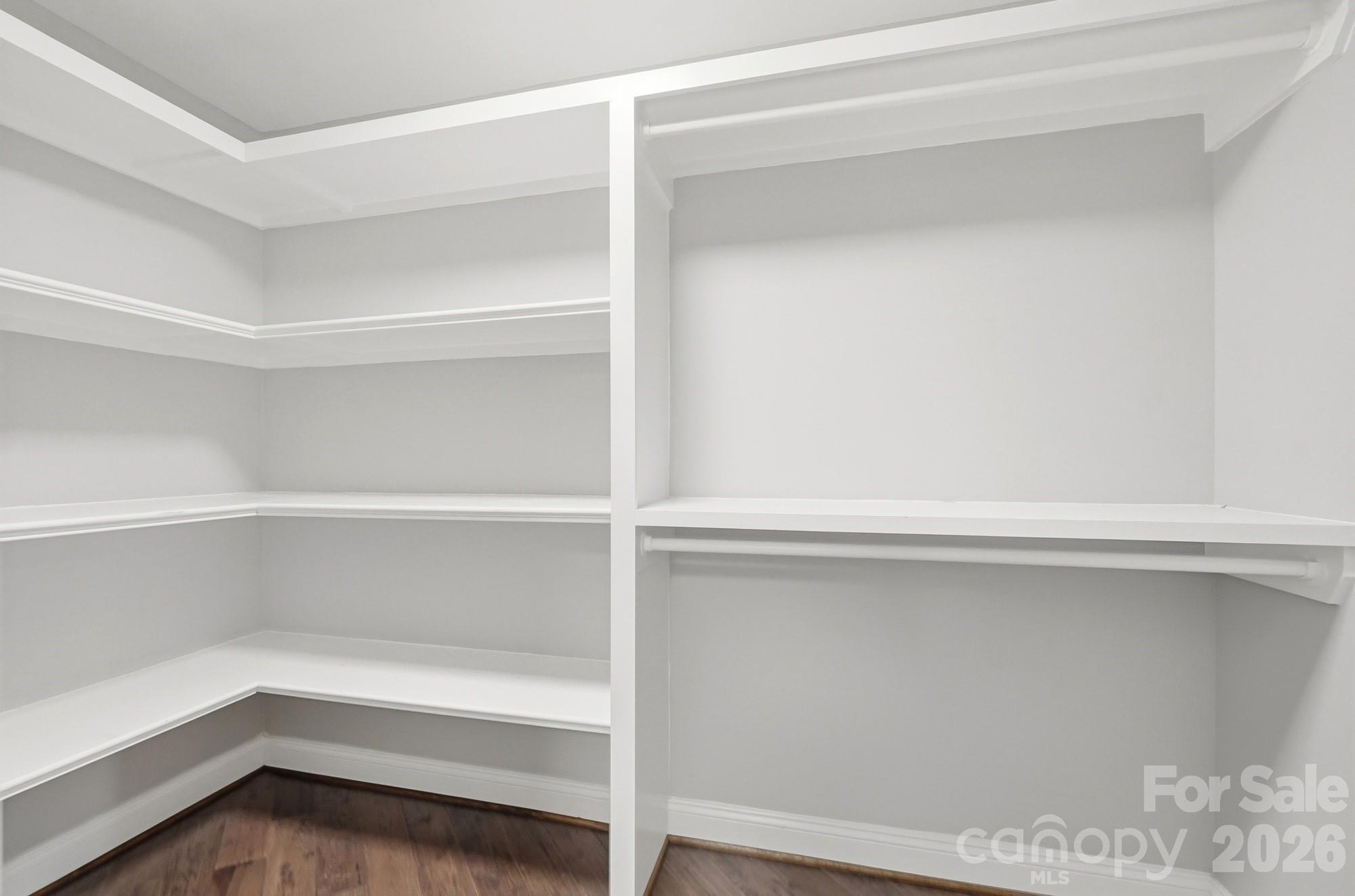 14010 Mareshead Lane — Matthews