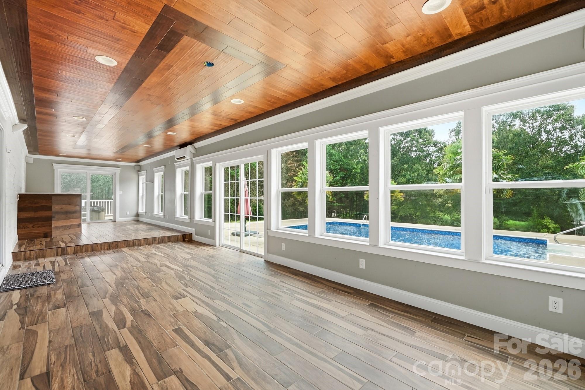 14010 Mareshead Lane — Matthews