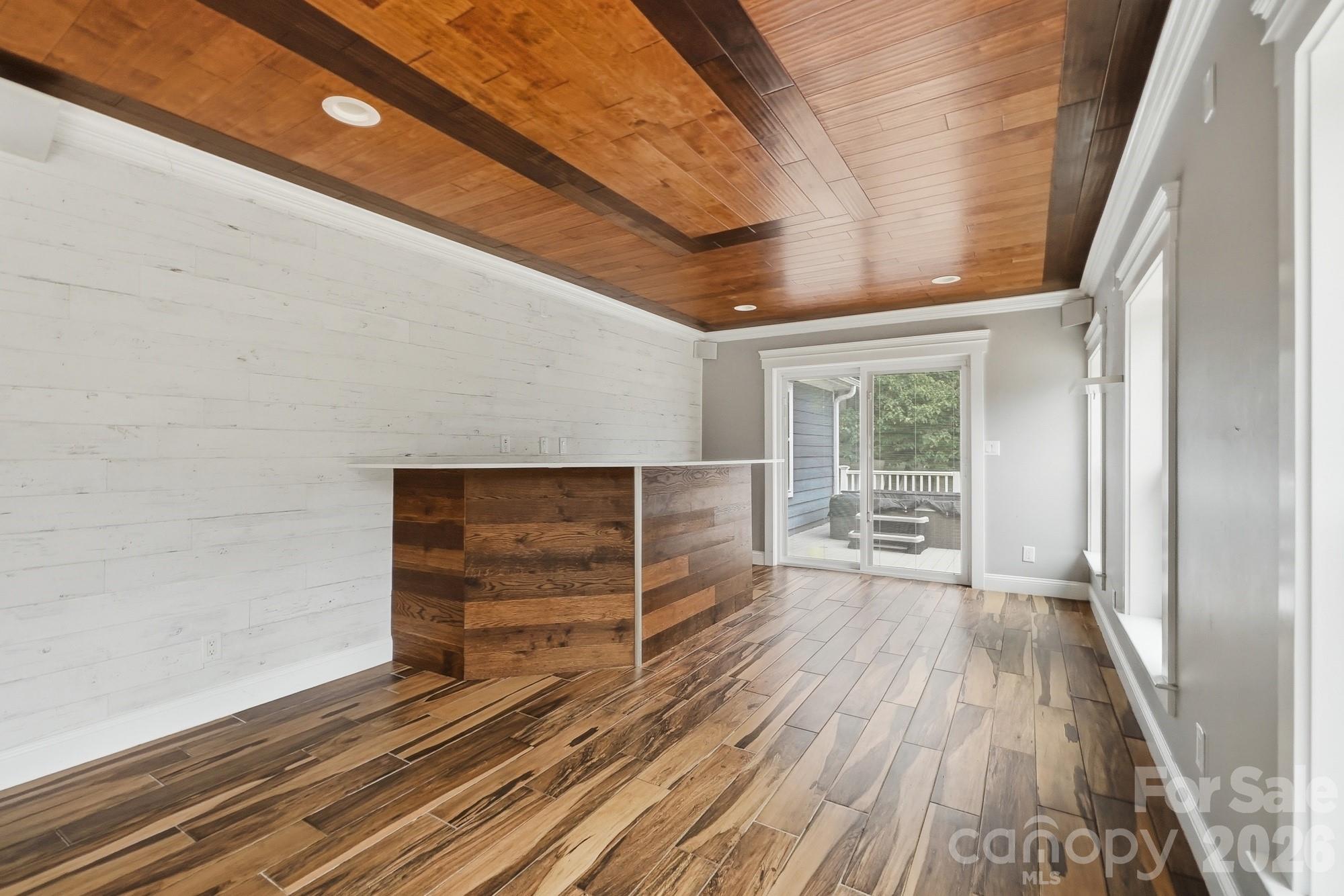 14010 Mareshead Lane — Matthews