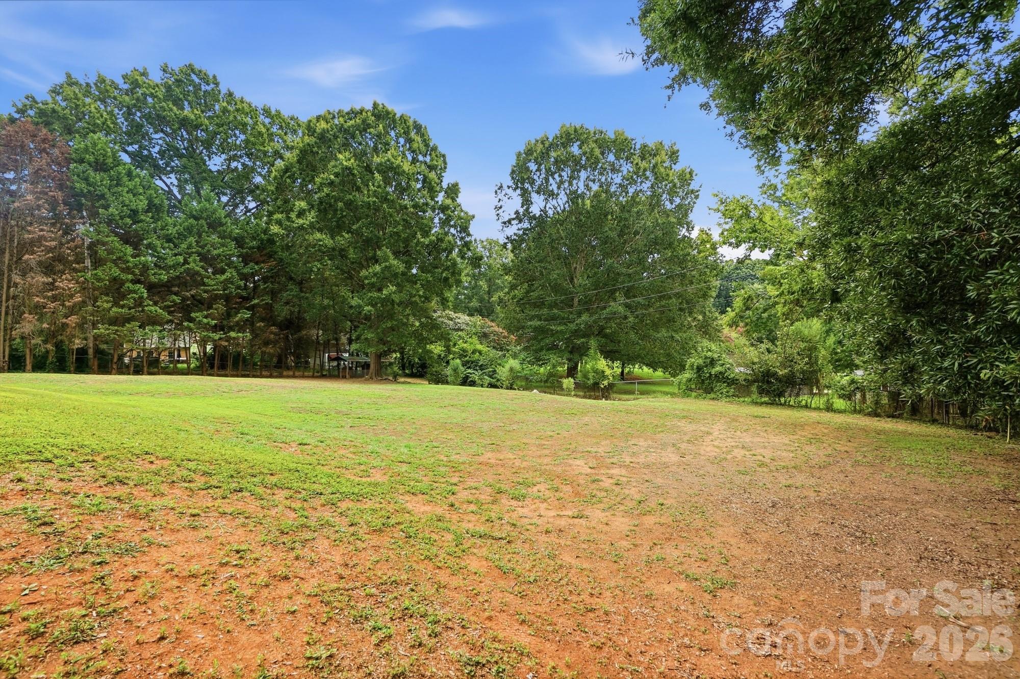 14010 Mareshead Lane — Matthews