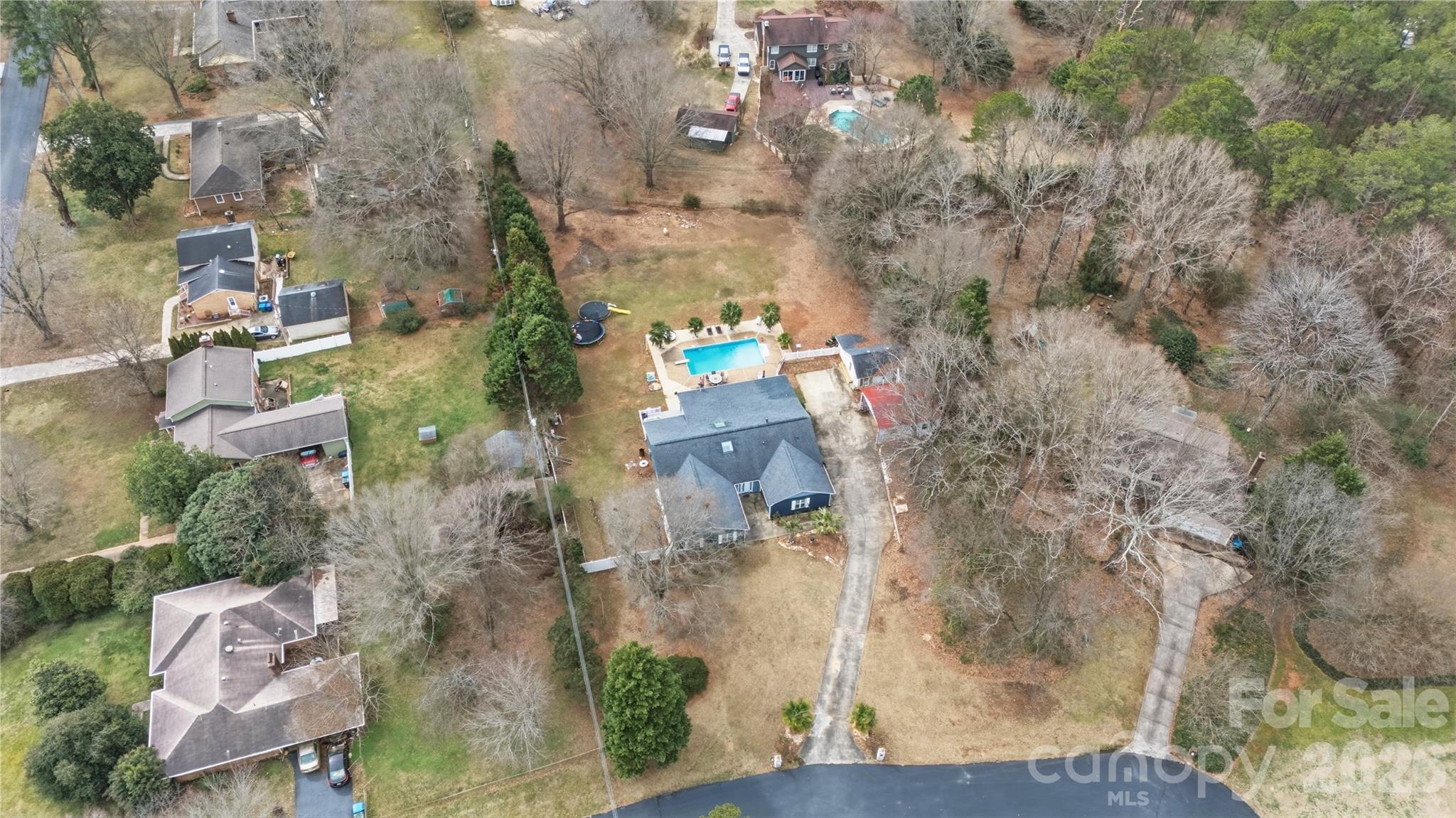 14010 Mareshead Lane — Matthews