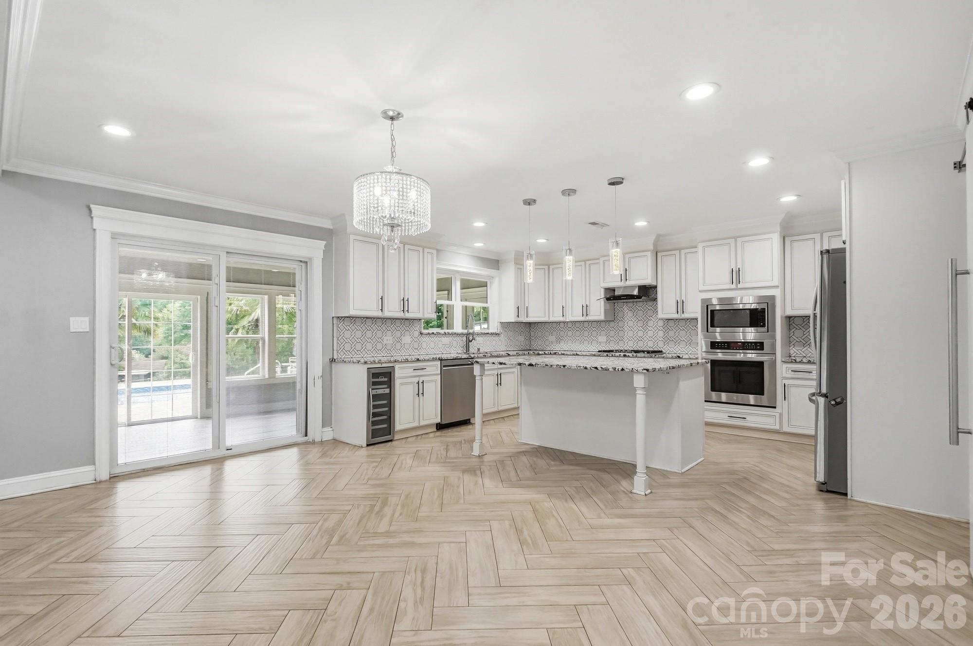 14010 Mareshead Lane — Matthews