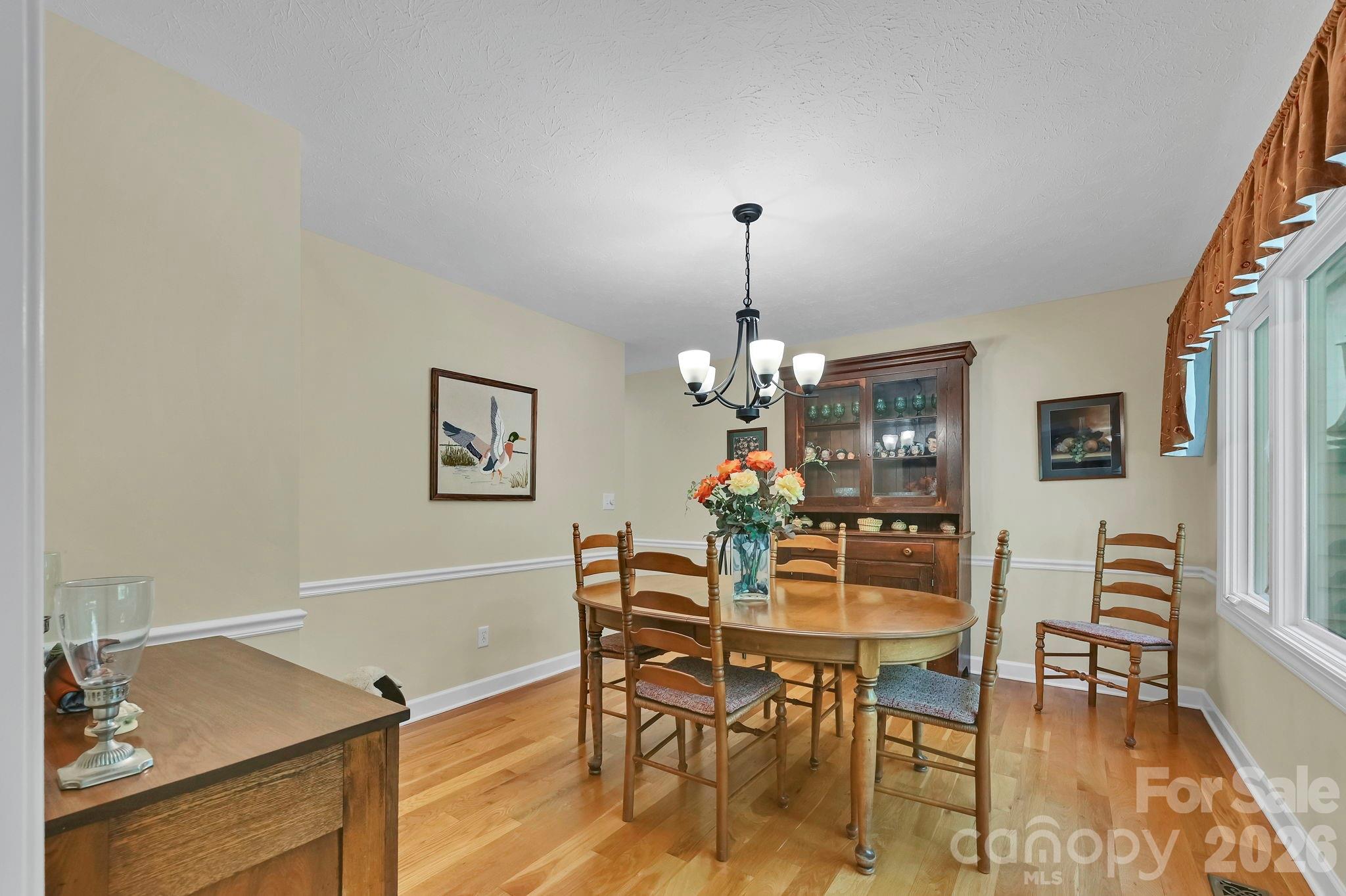 3 Rodney Court — Flat Rock
