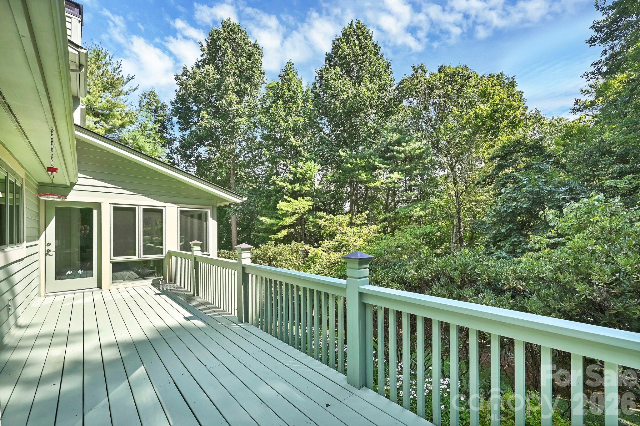 3 Rodney Court — Flat Rock