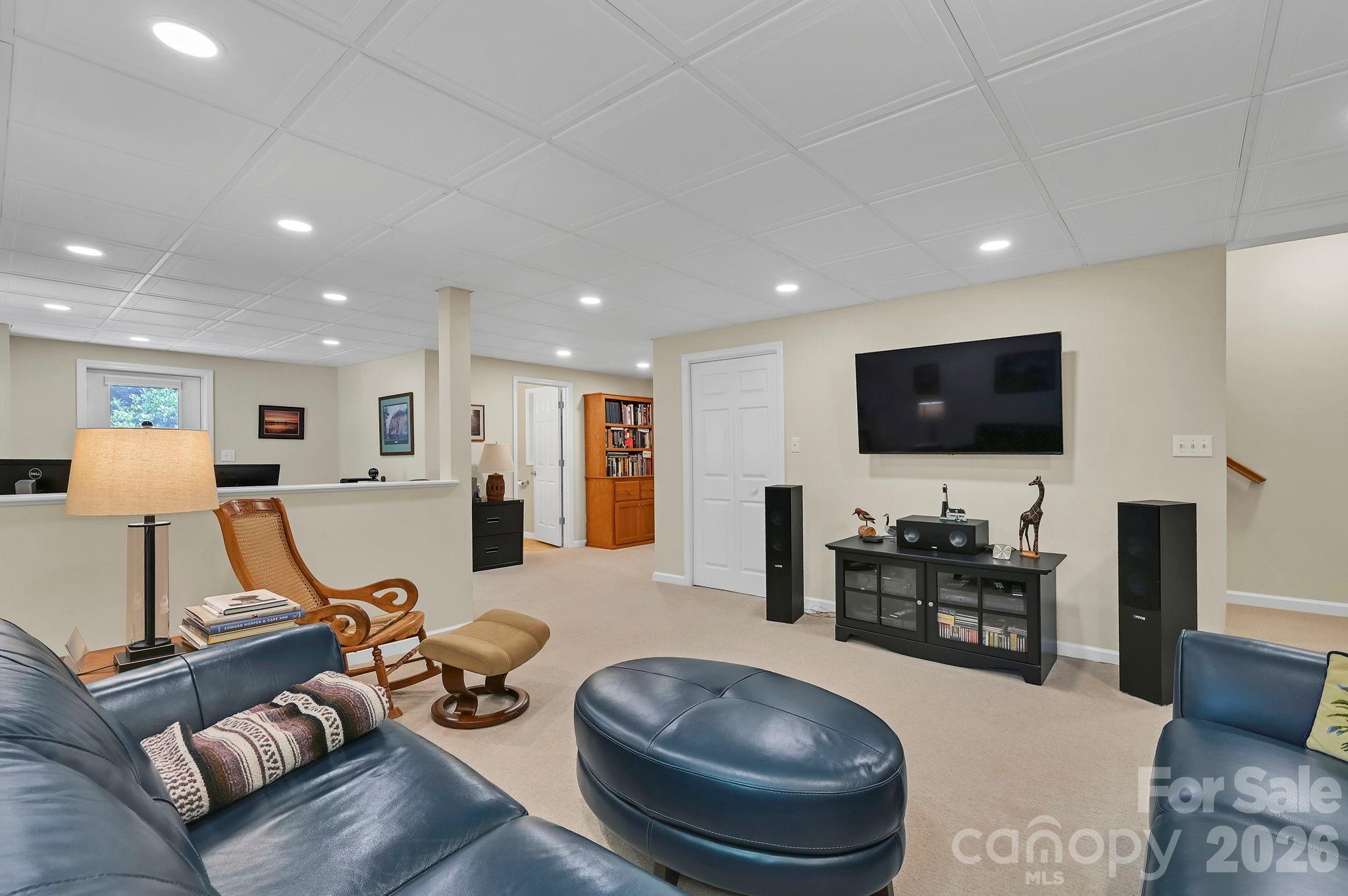3 Rodney Court — Flat Rock