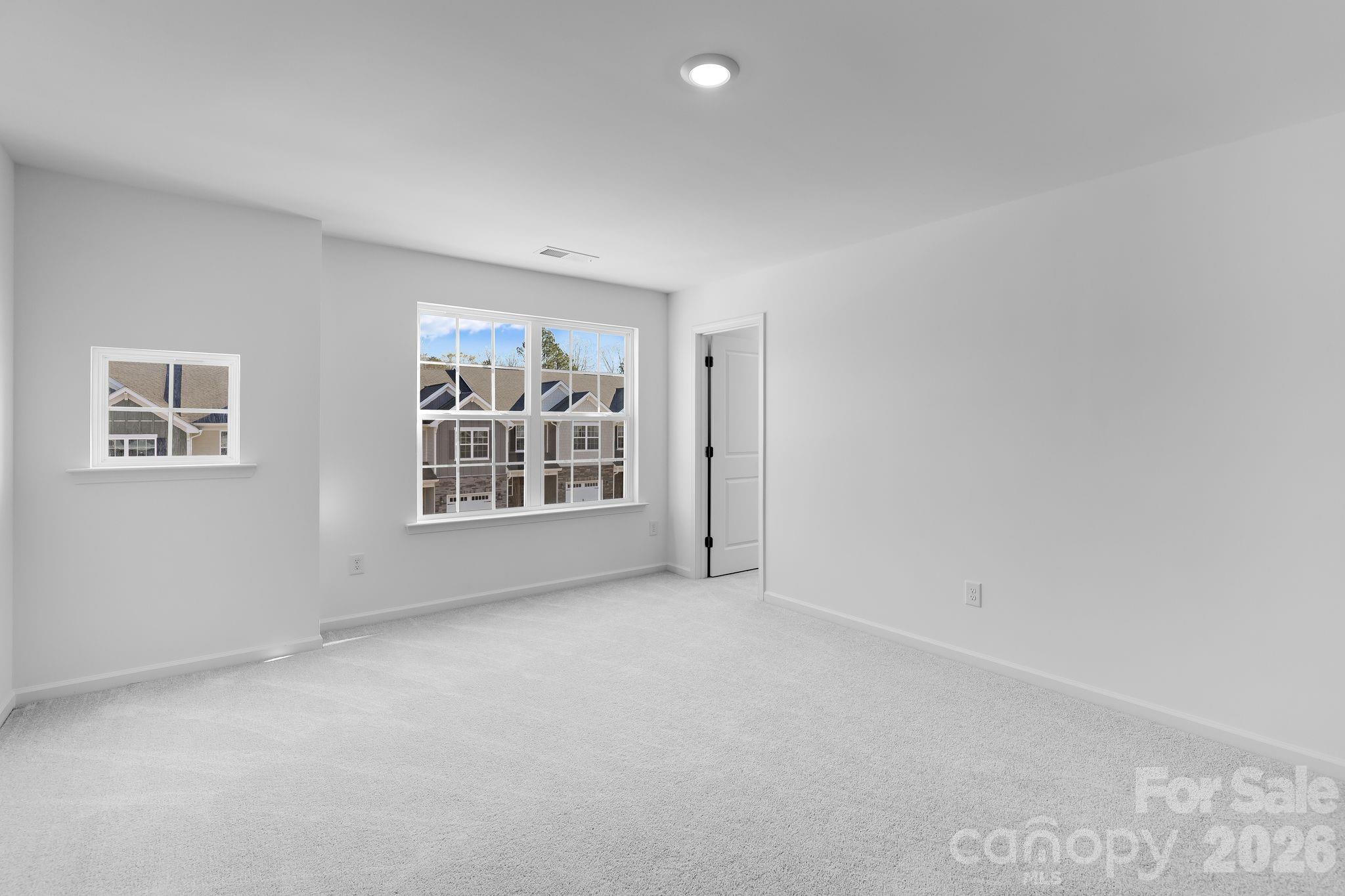 634 Sparano Loop #158 — York