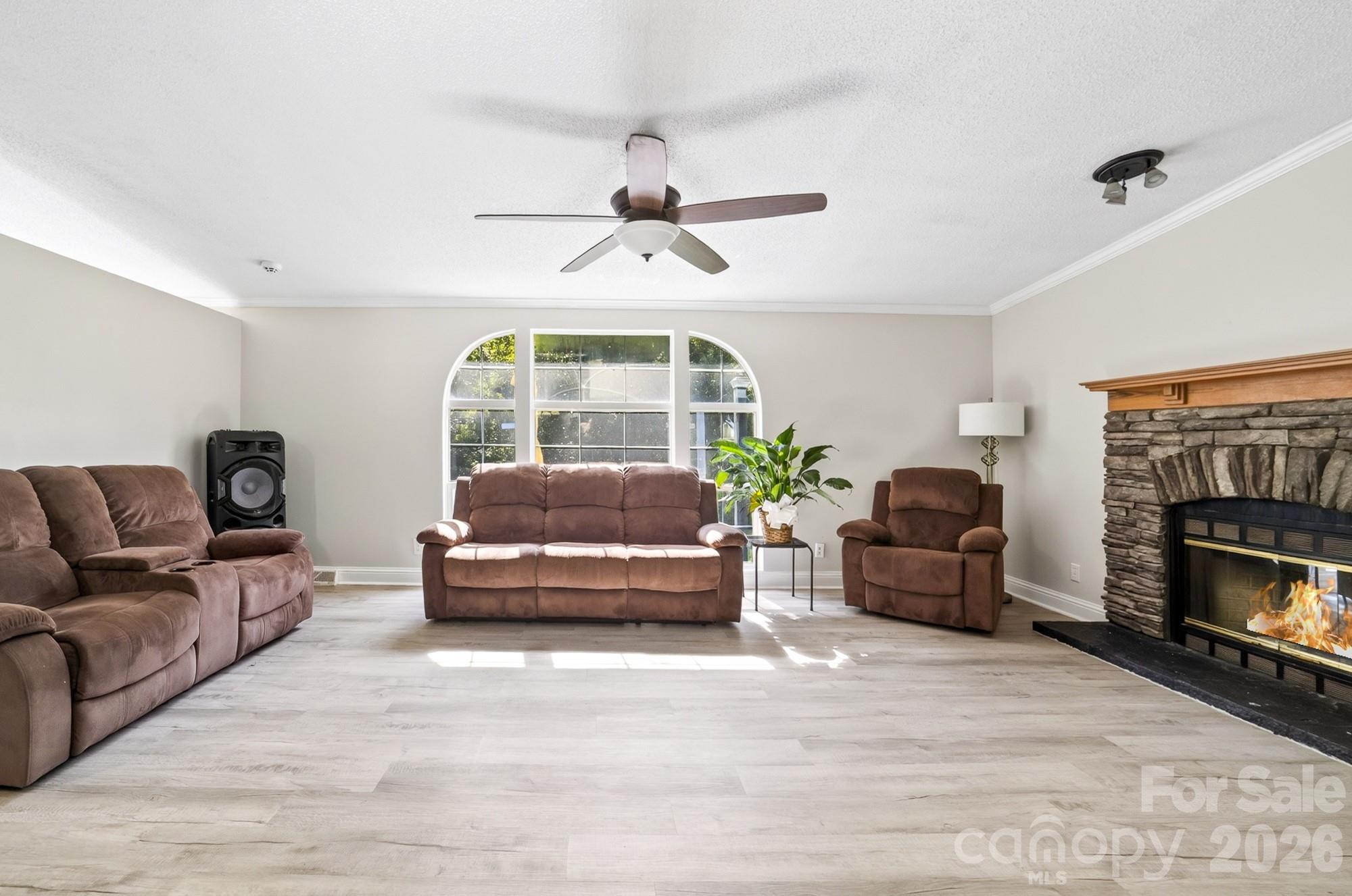 409 Helton Road — Cherryville