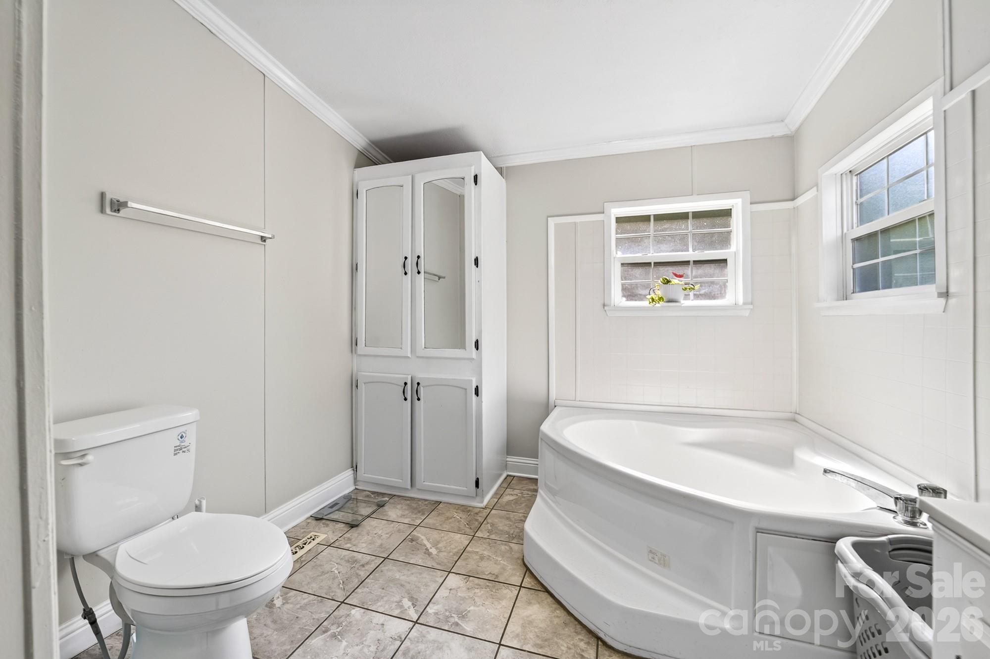 409 Helton Road — Cherryville