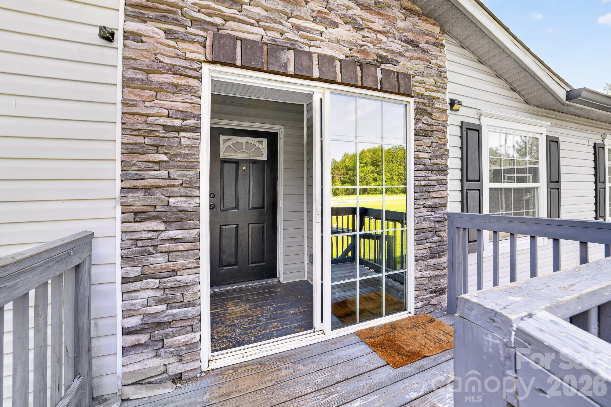 409 Helton Road — Cherryville