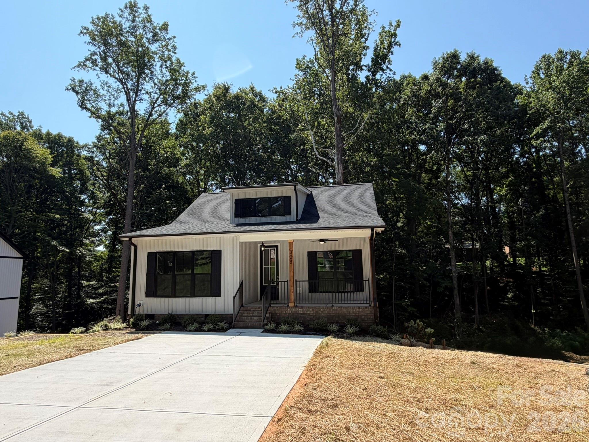 308 Willow Street — Stanley