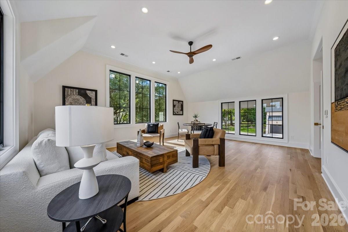 4635 Water Oak Road — Charlotte
