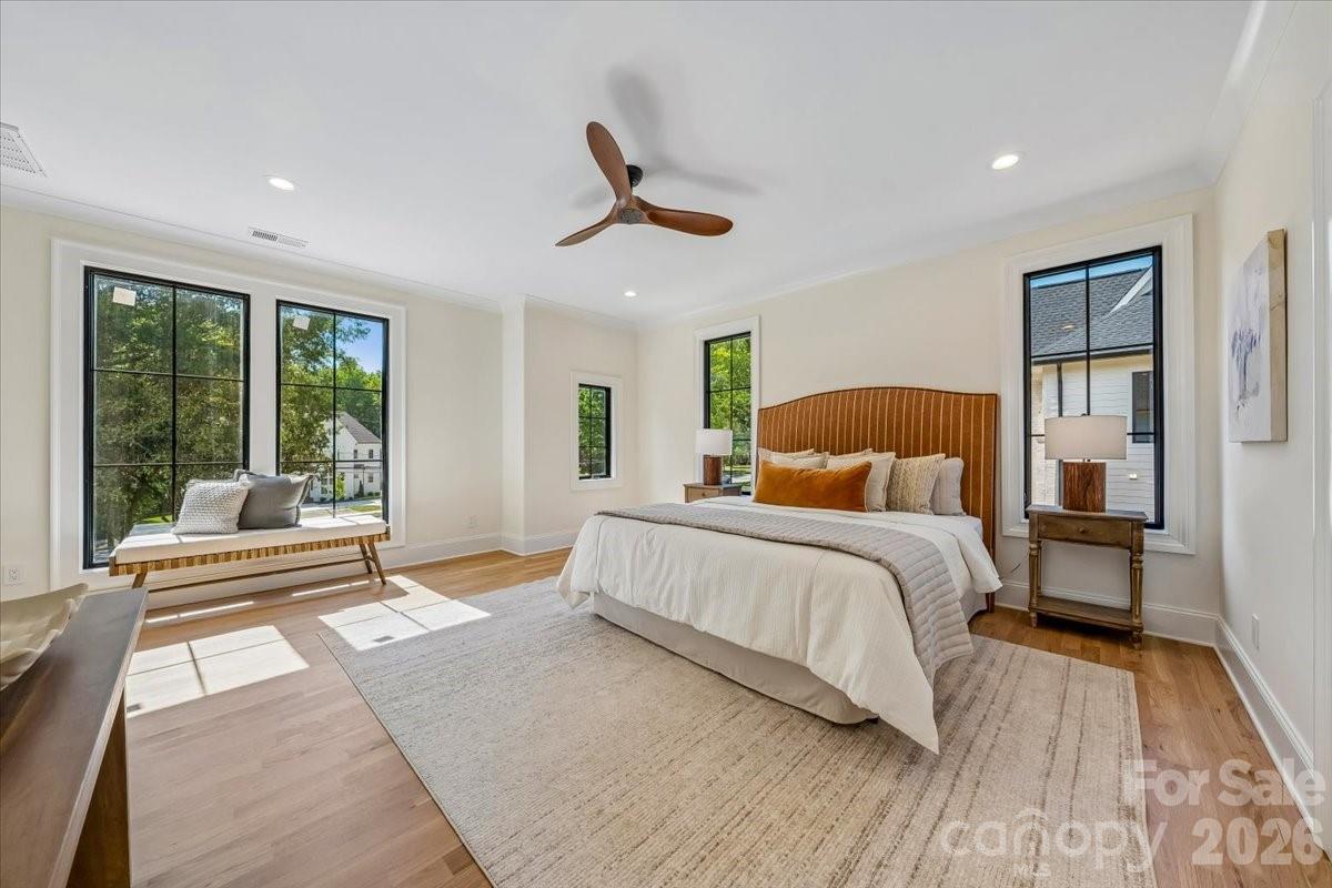 4635 Water Oak Road — Charlotte