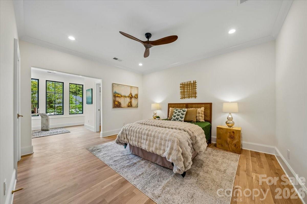 4635 Water Oak Road — Charlotte