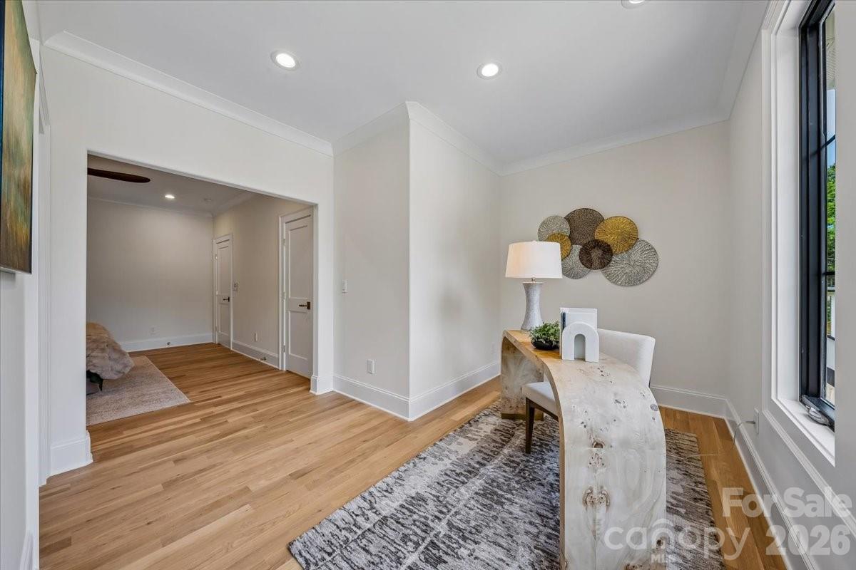4635 Water Oak Road — Charlotte