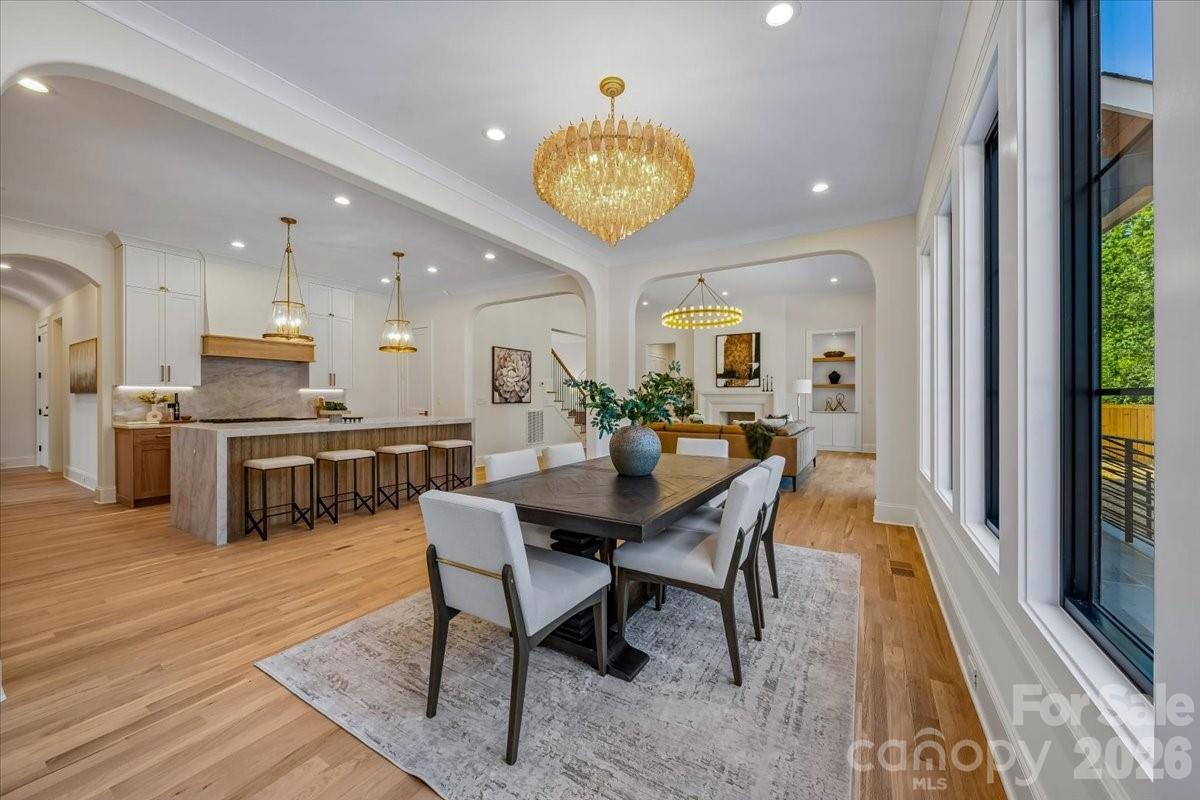 4635 Water Oak Road — Charlotte