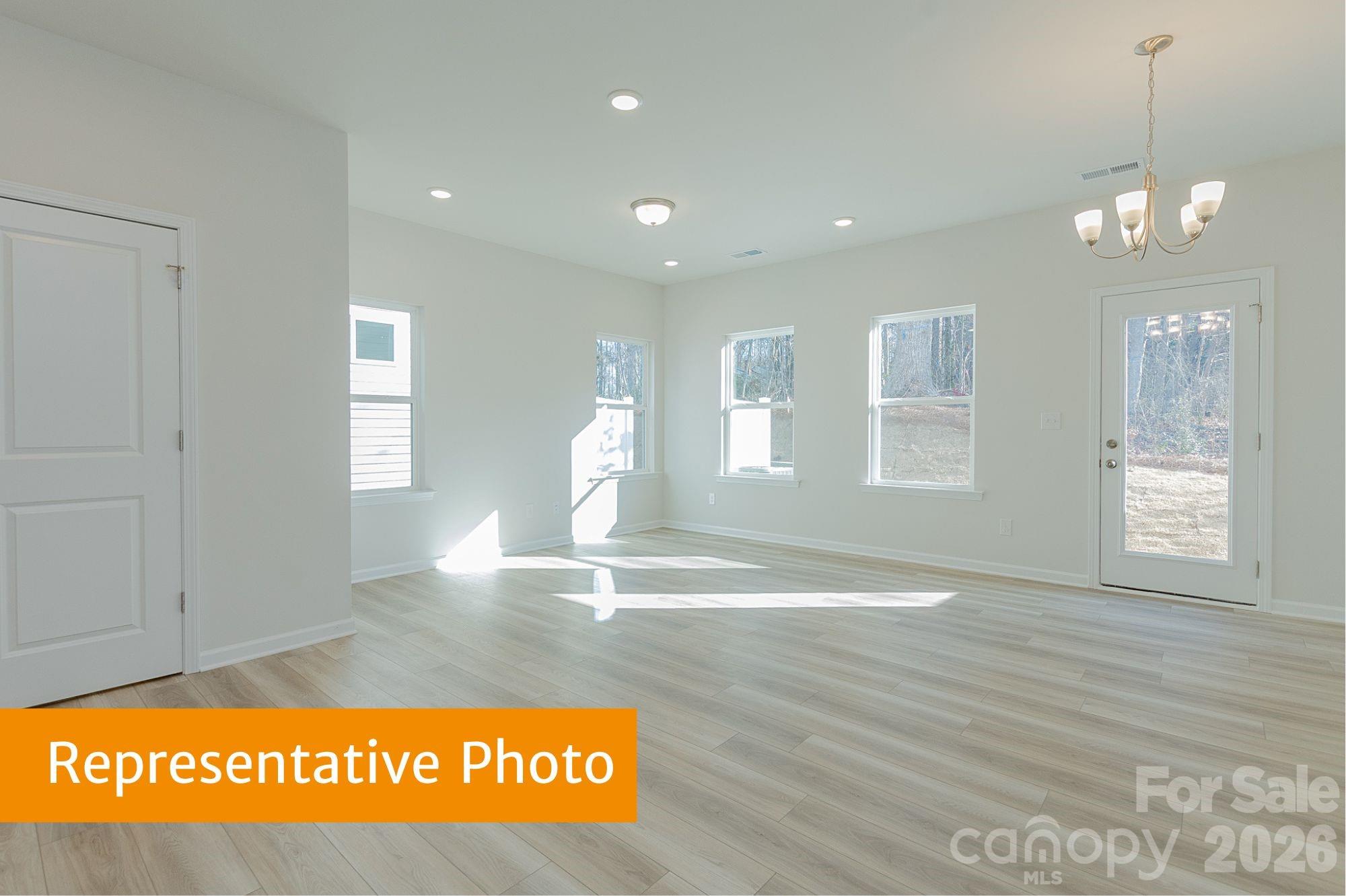 5341 Porterhouse Way — Charlotte